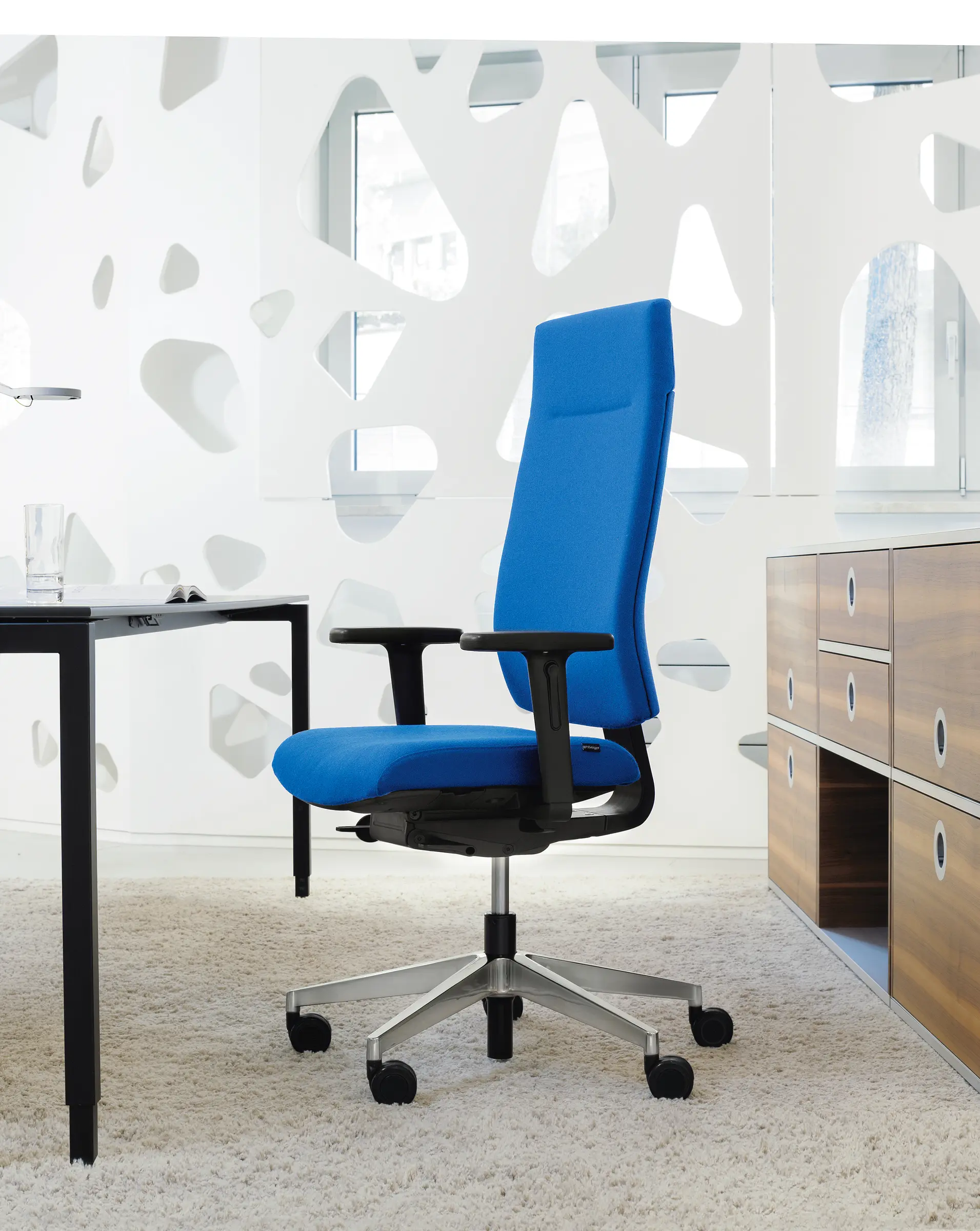 Girsberger - KYRA swivel chair