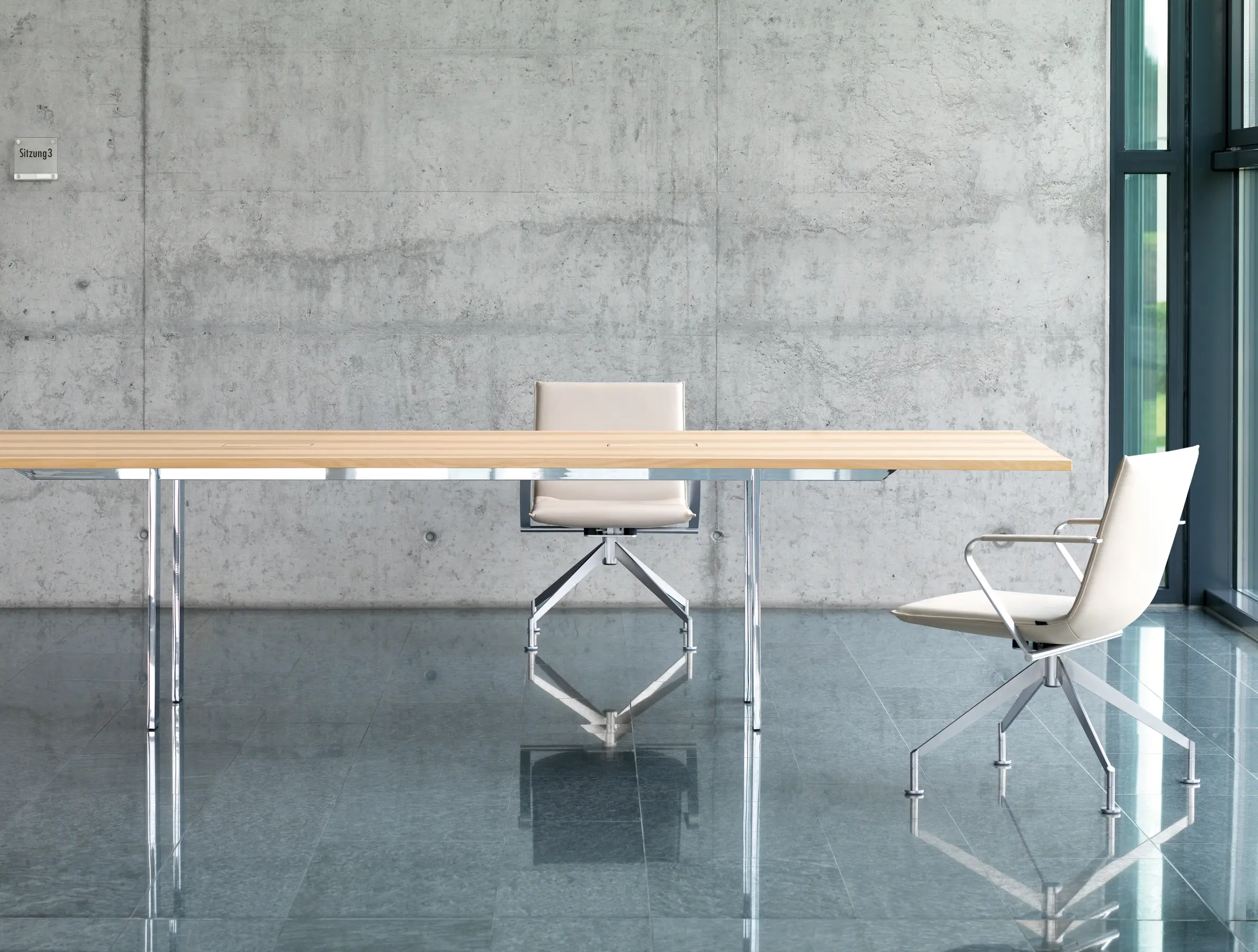 Girsberger - JACK 4-legged chair with coasters