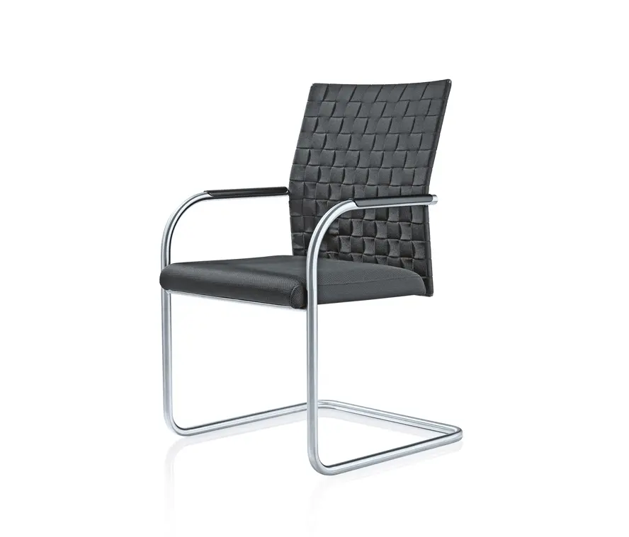 Girsberger - CORPO Freischwinger