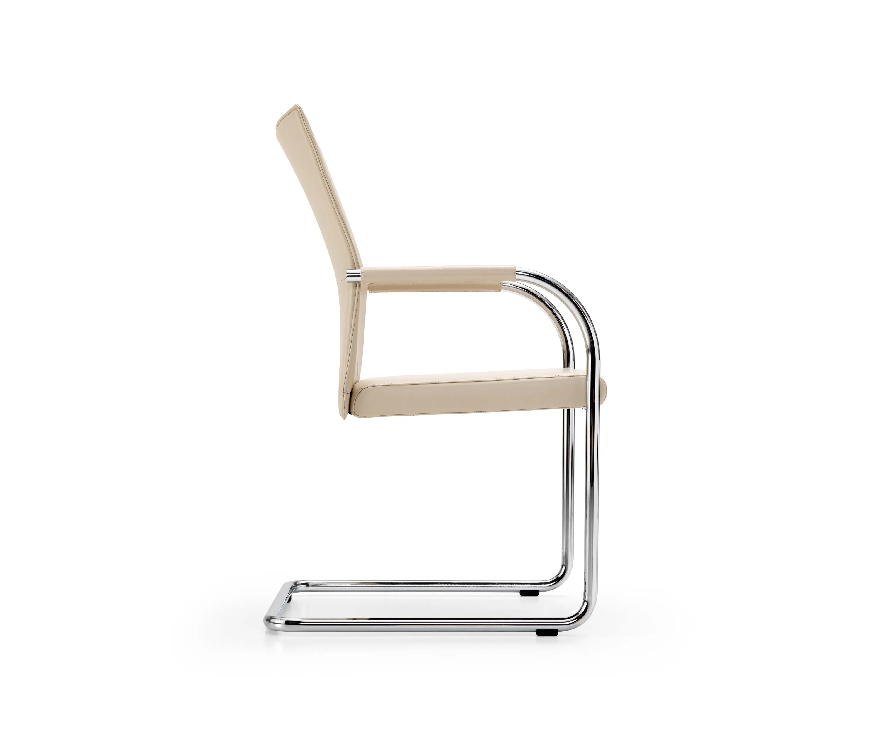 Girsberger - CORPO Cantilever chair