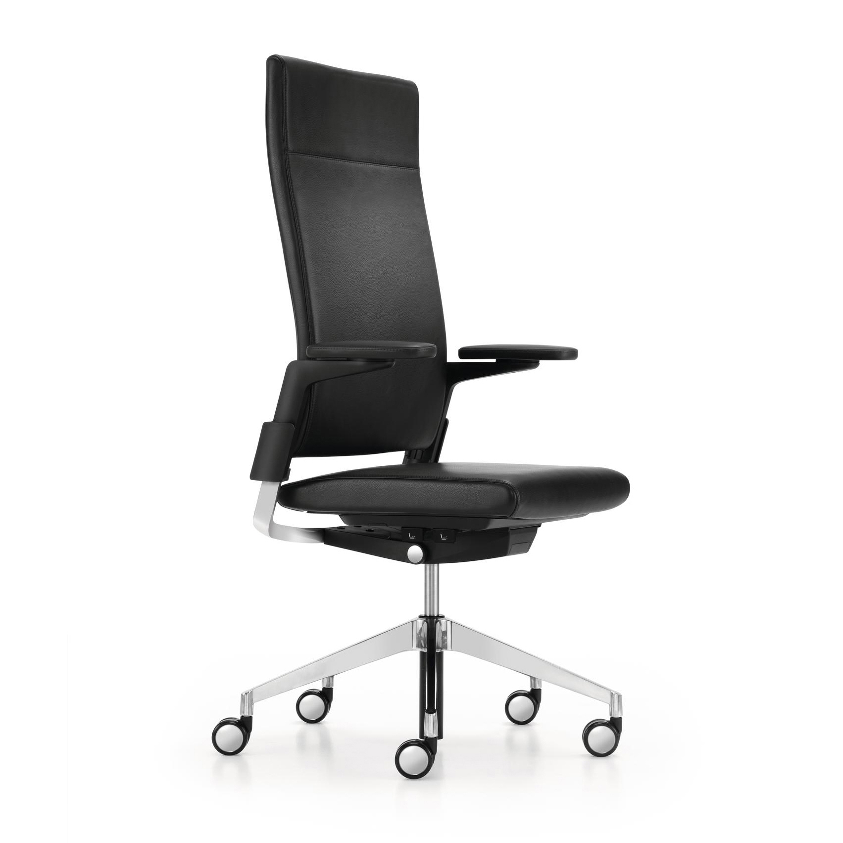 Display product CAMIRO swivel chair from manufacturer Girsberger