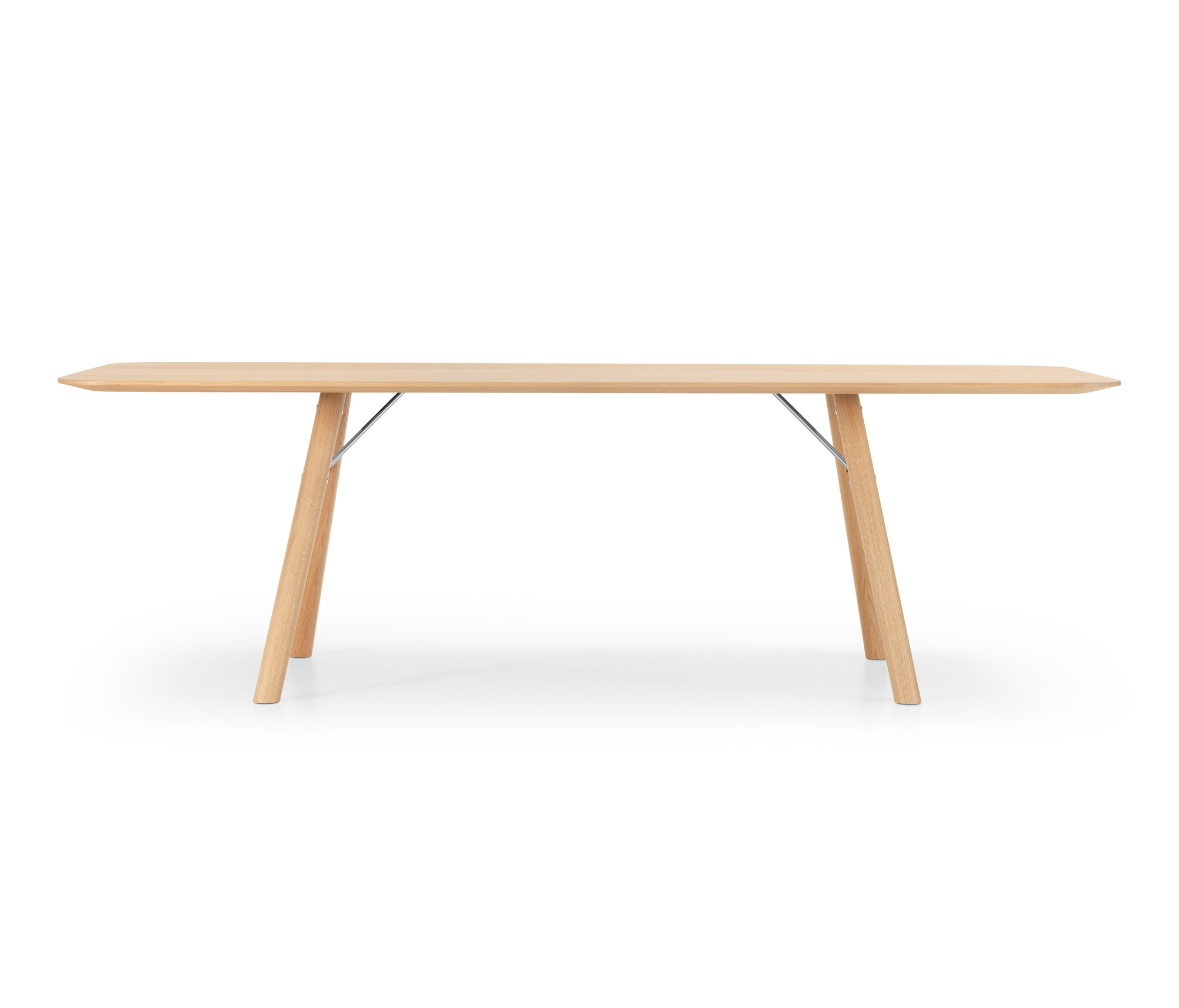 Display product AKIO from manufacturer Girsberger