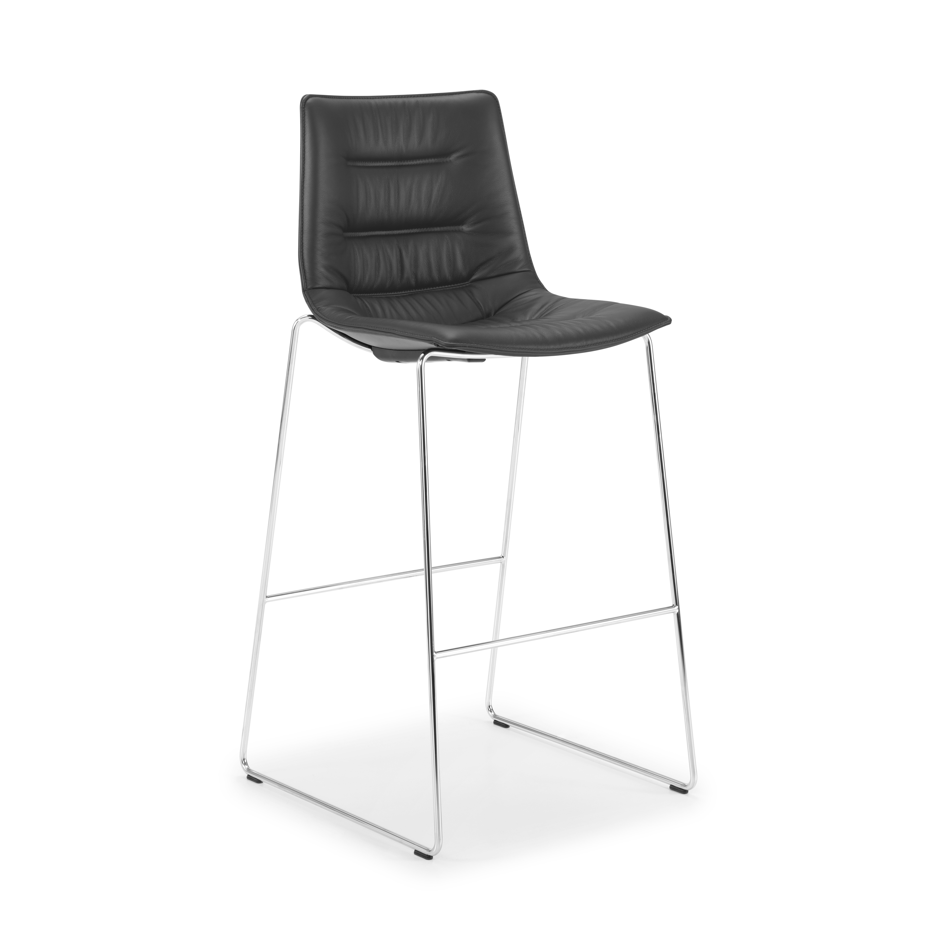Display product NAVA from manufacturer Girsberger