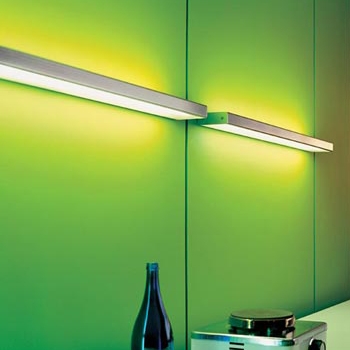 Mostra il prodotto Line Lampade da Parete del produttore segno