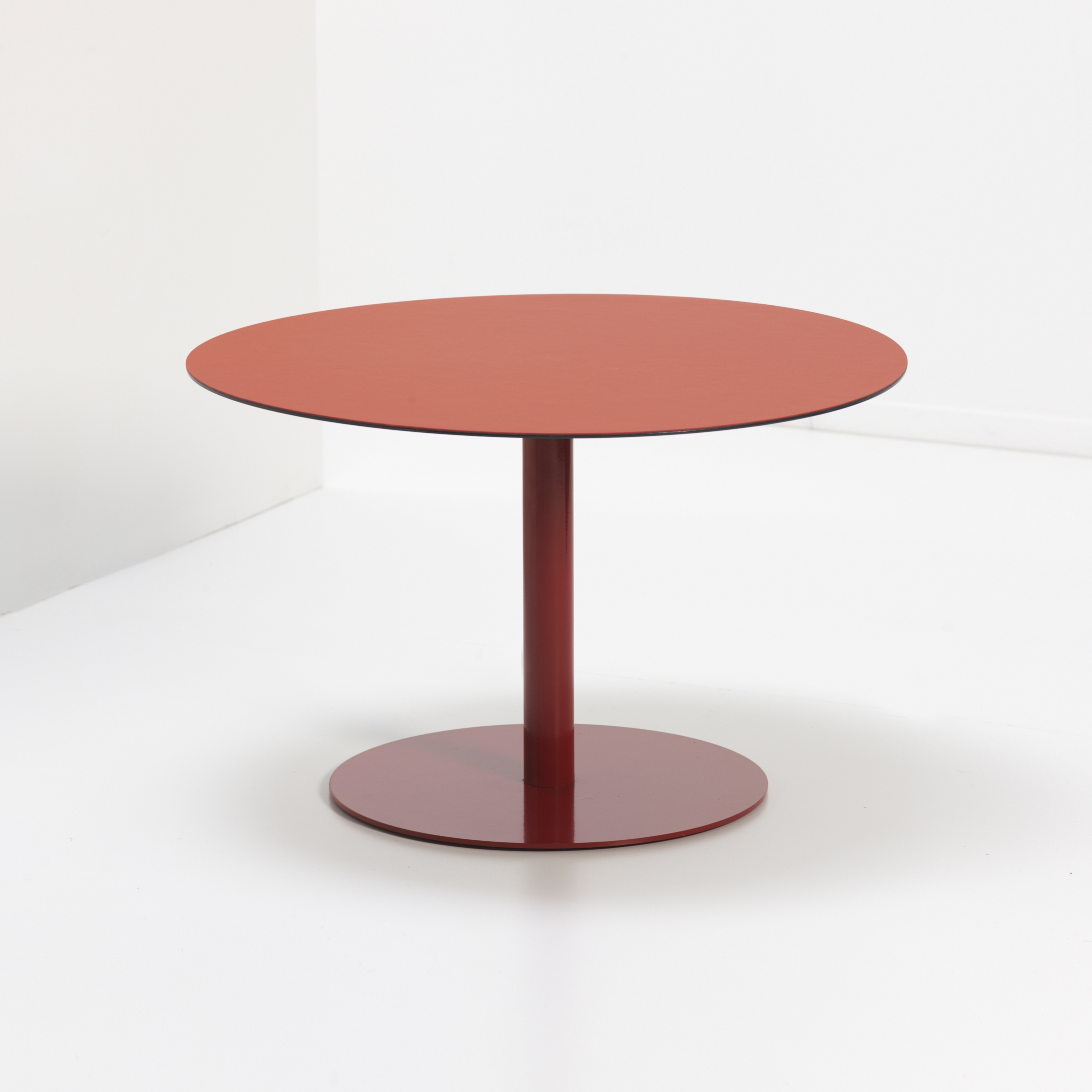 Mostra il prodotto Soft Tables del produttore van Esch