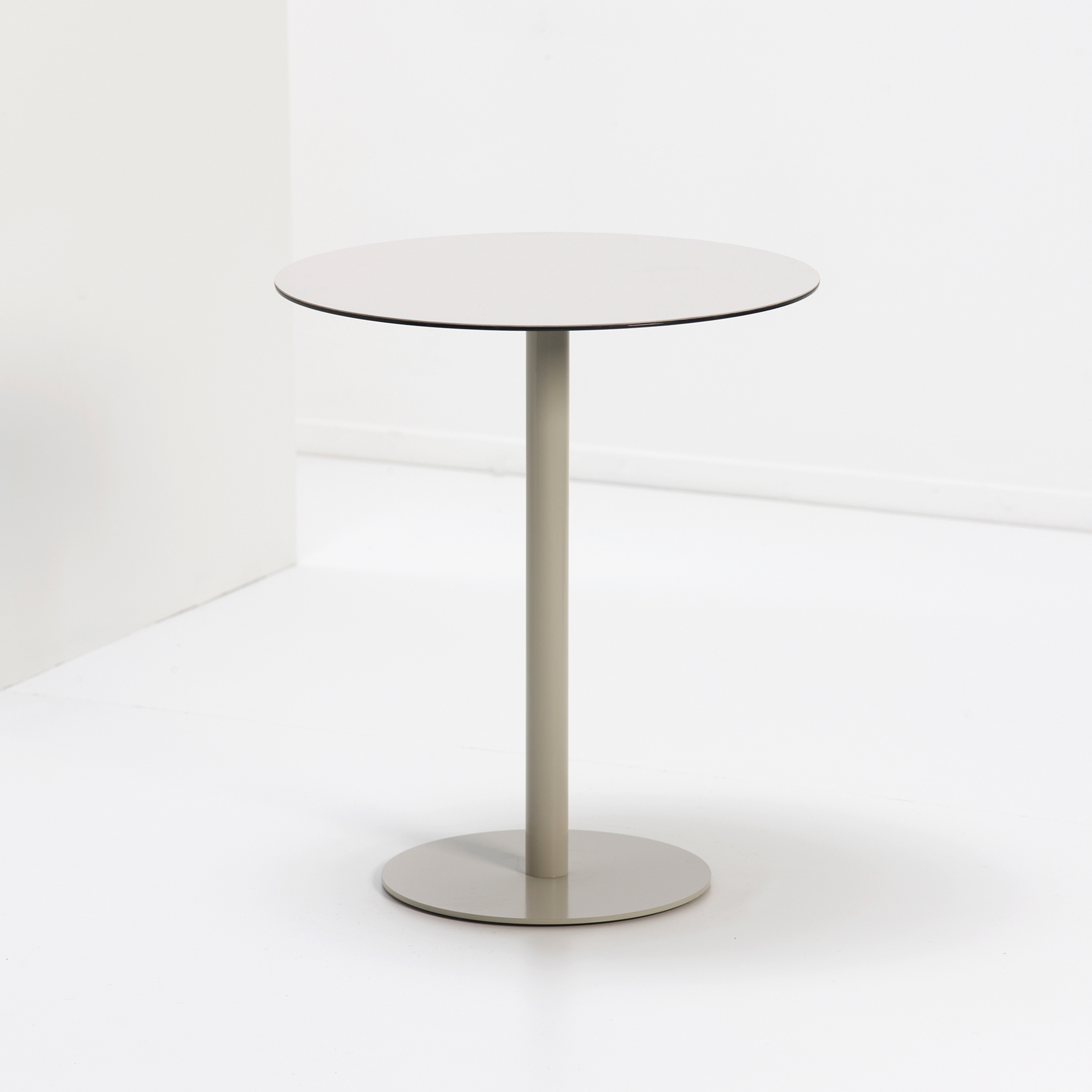 Produkt Soft Tables des Herstellers van Esch anzeigen