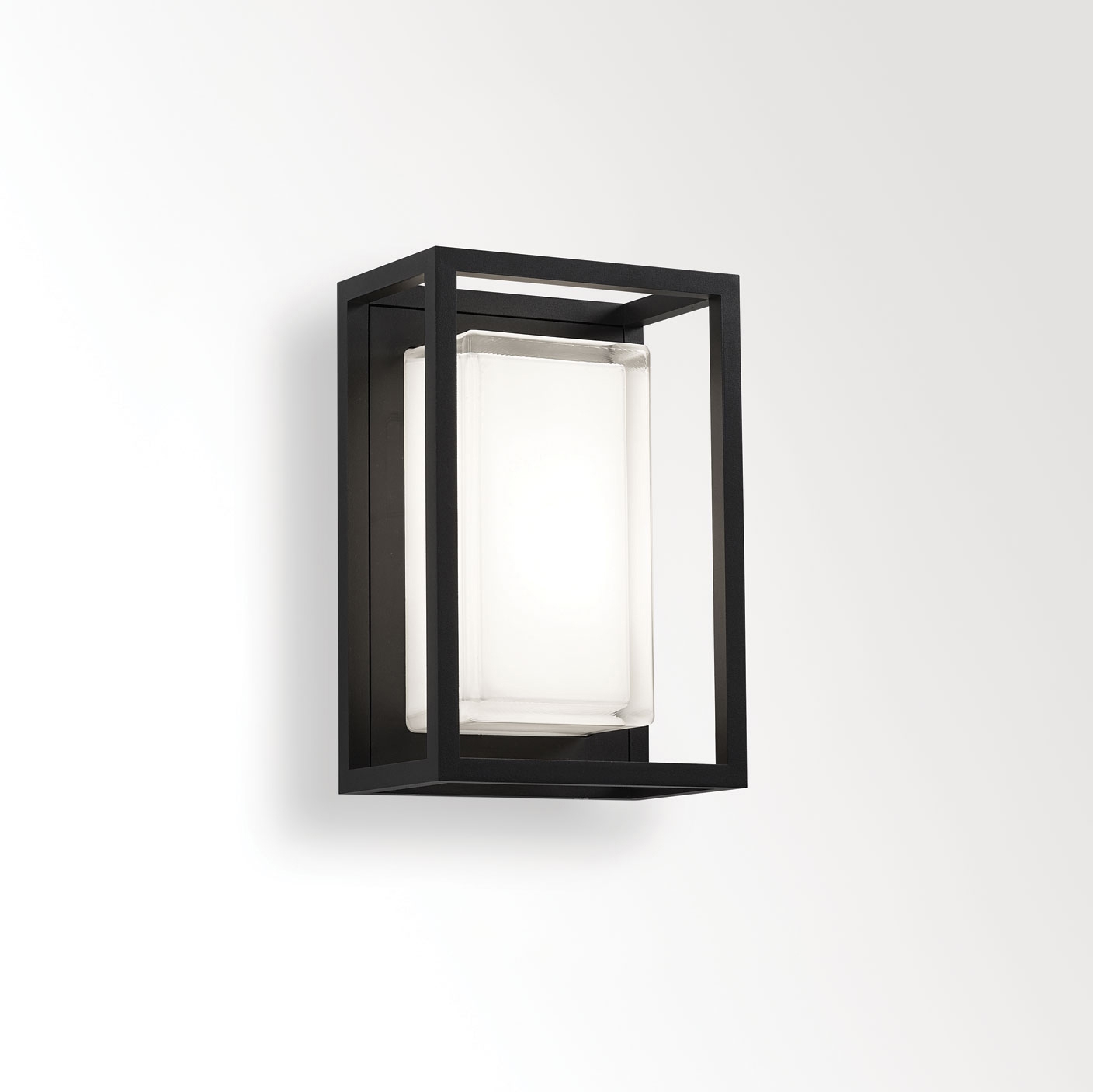 Display product Montur M Led from manufacturer Deltalight