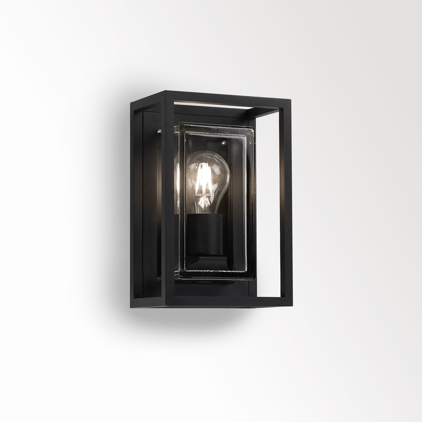 Mostra il prodotto Montur M E27 del produttore Deltalight