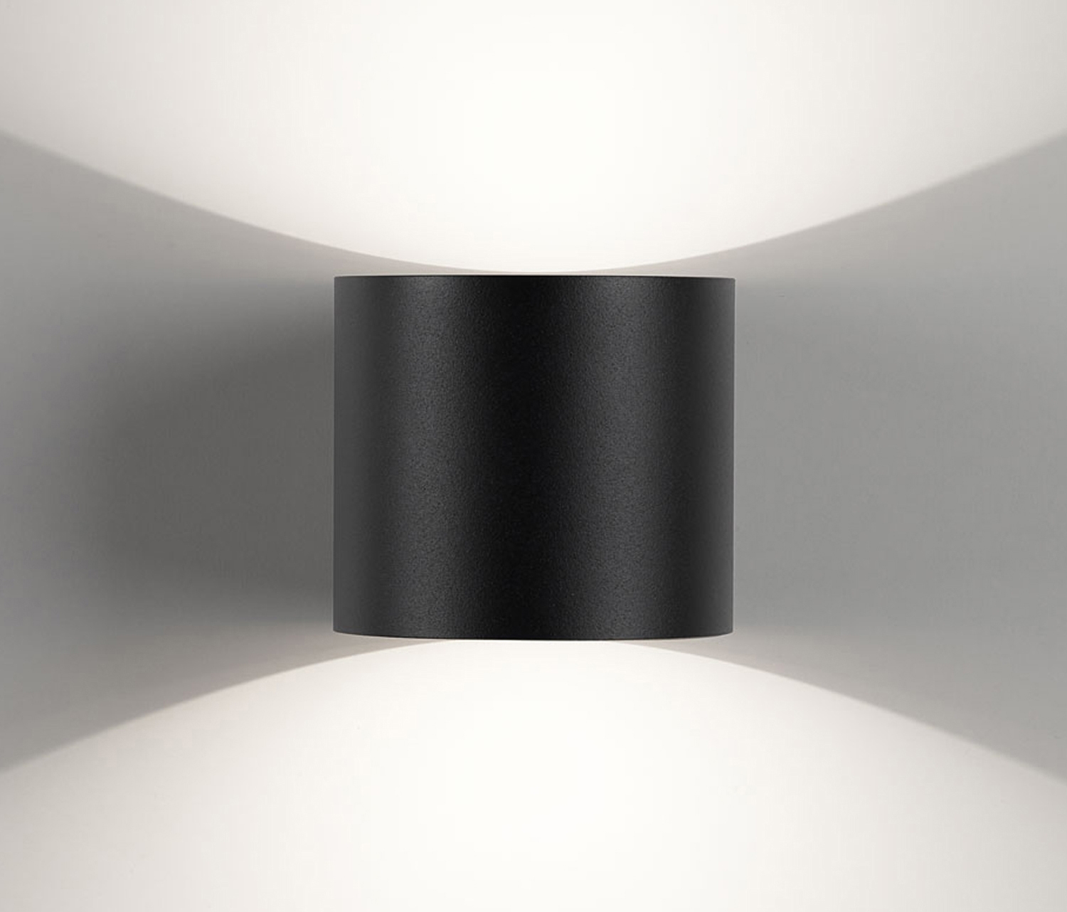 Display product Orbit Led 927 Dim8 B-Mmat from manufacturer Deltalight