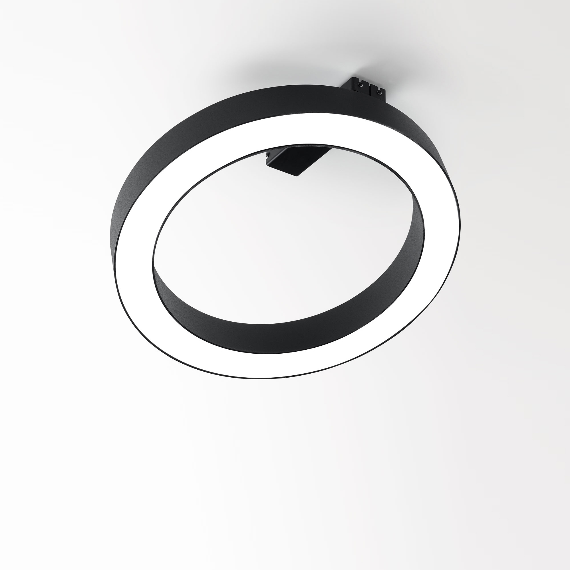 Display product Super-Oh! Xs Pivot | Super-Oh! Xs Pivot 39 Dim8 from manufacturer Deltalight