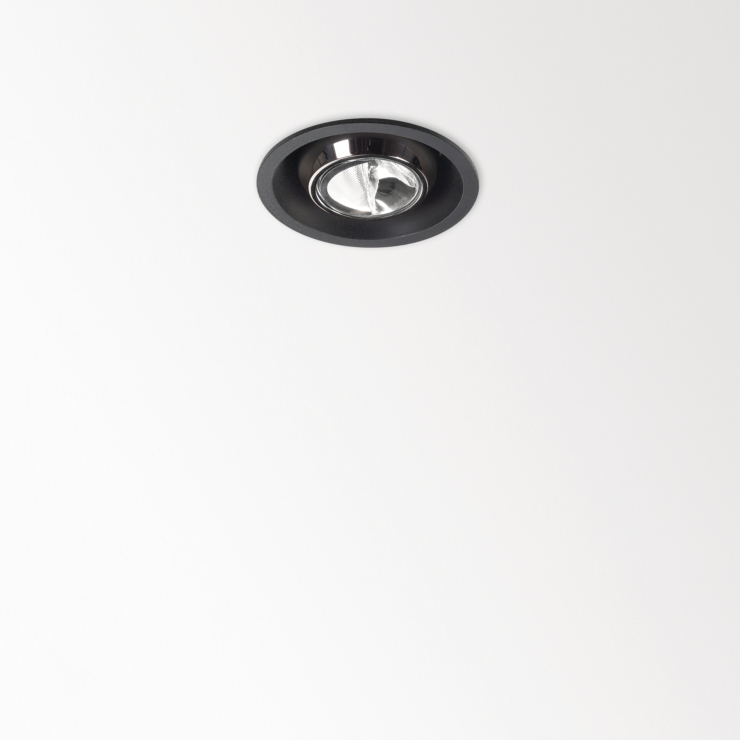 Entero Rd-M Wallwash 930