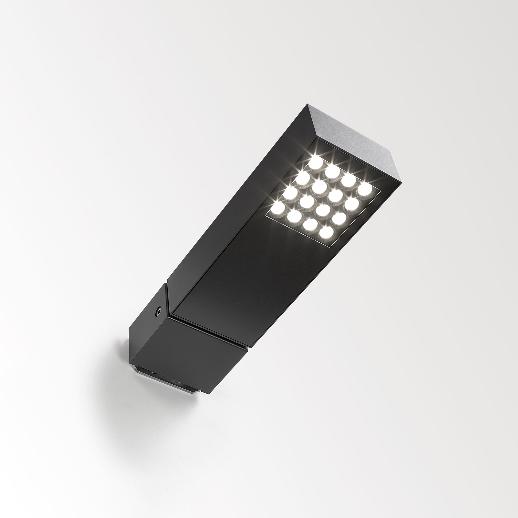 Produkt Polesano W des Herstellers Deltalight anzeigen