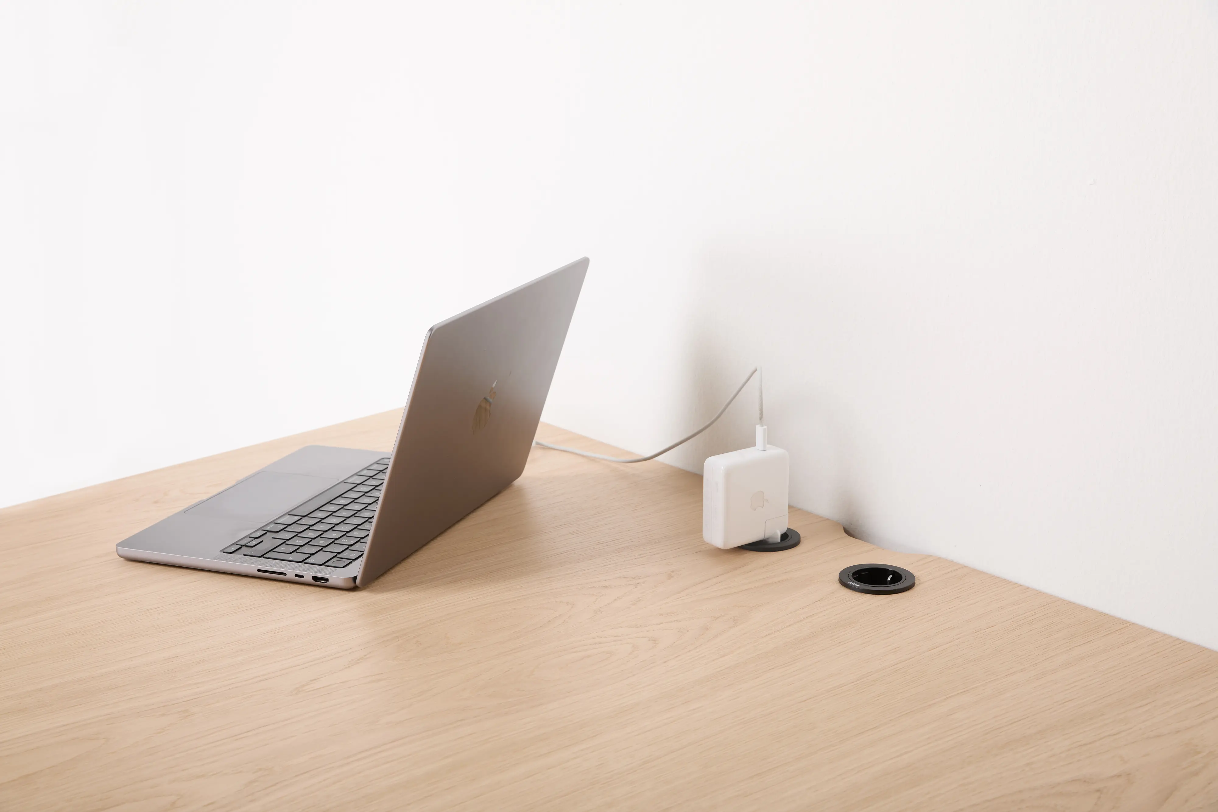 Arco - Kami Trapezium