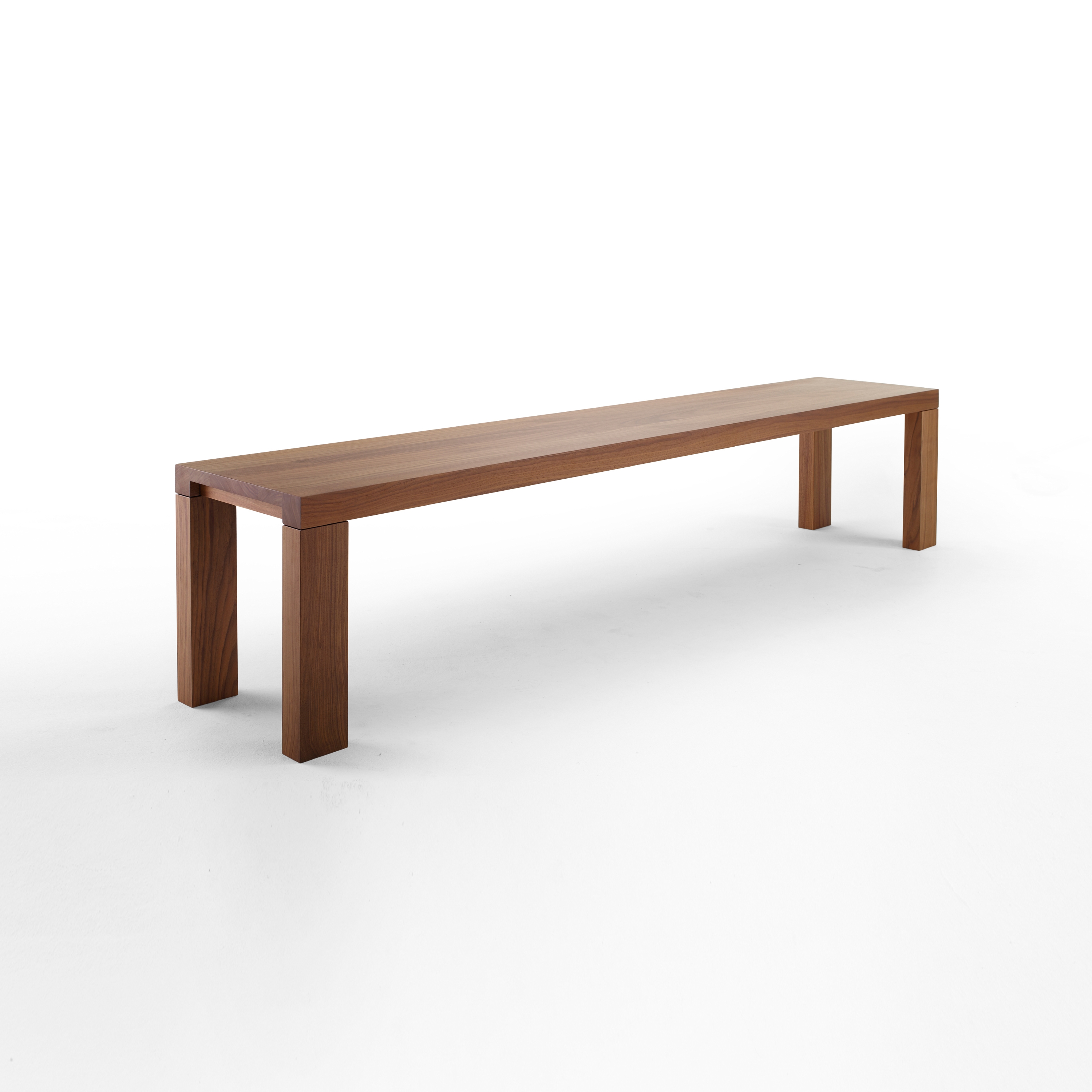 Display product Essenza Bench from manufacturer Arco