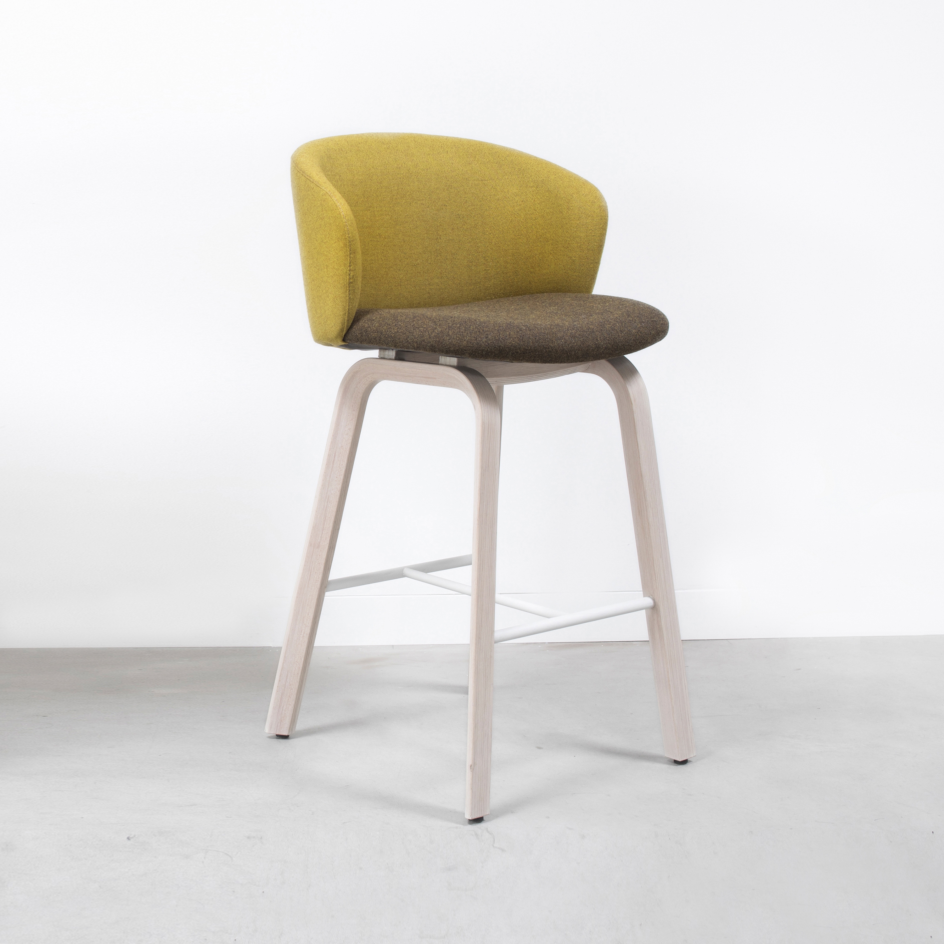 Display product Close Barstool from manufacturer Arco