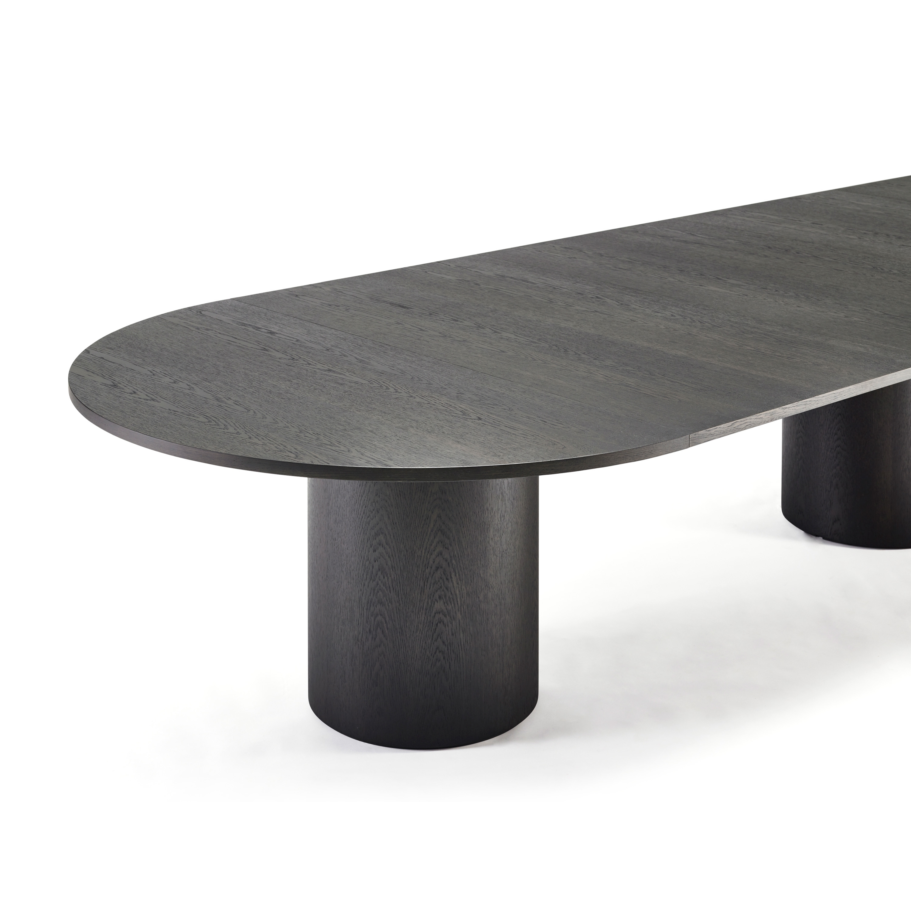 Display product Kami Oval 2 from manufacturer Arco