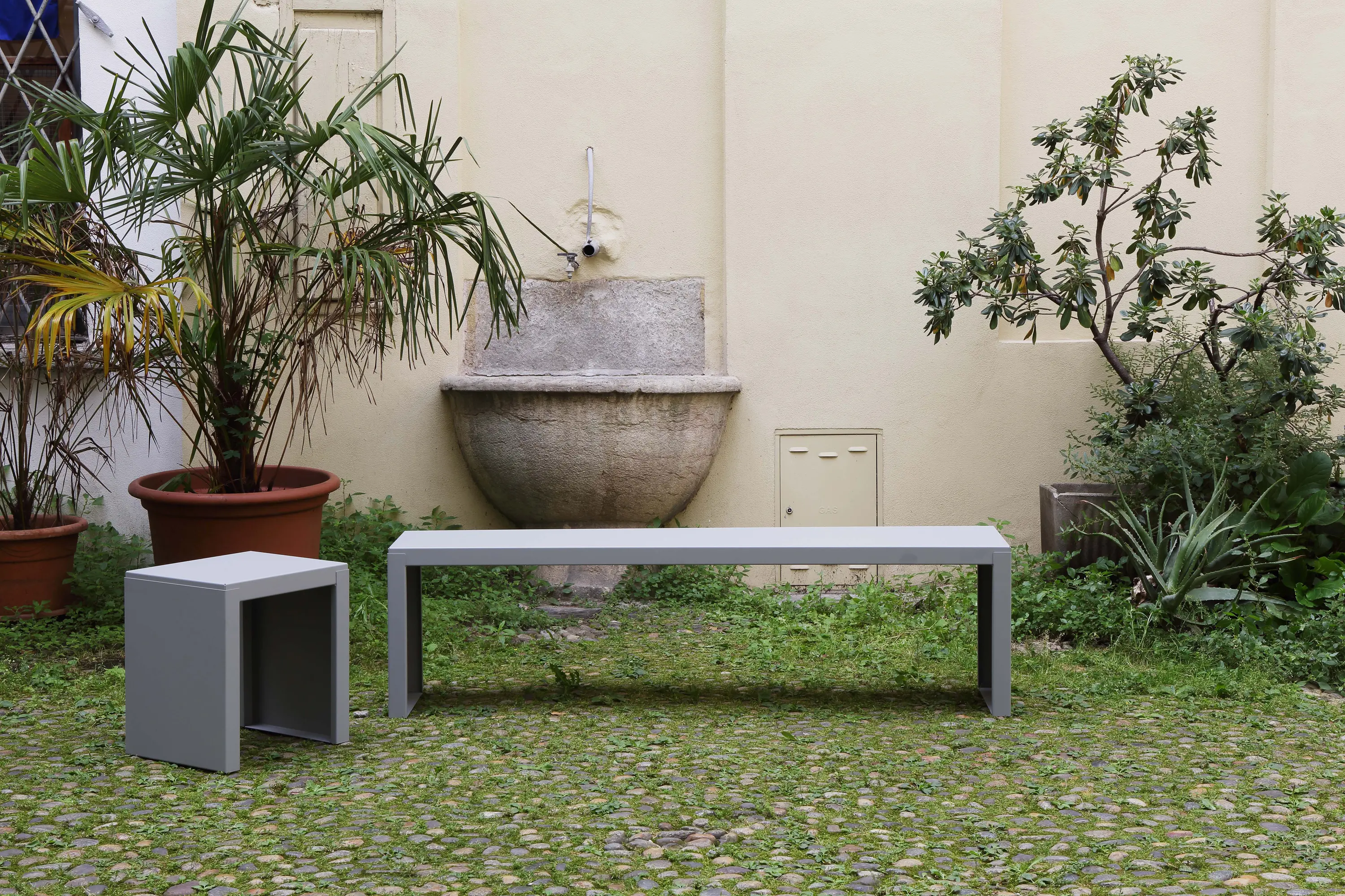 ZEUS - Big Irony Outdoor Bench