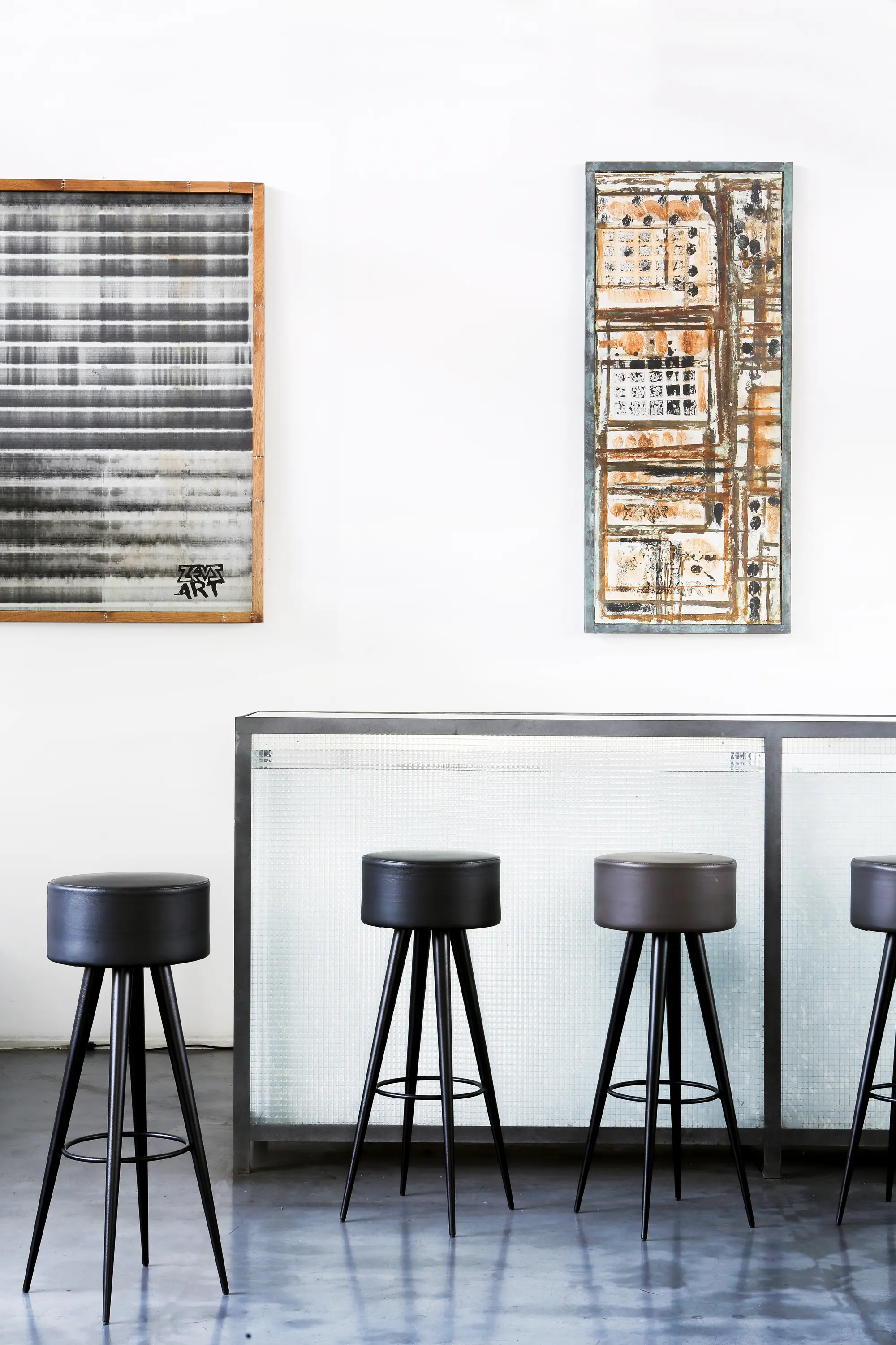 ZEUS - Golia Barstool
