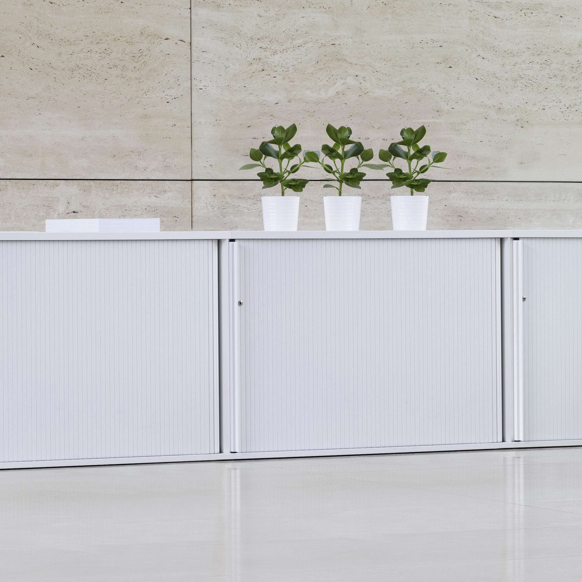 Display product M2 from manufacturer VARIO