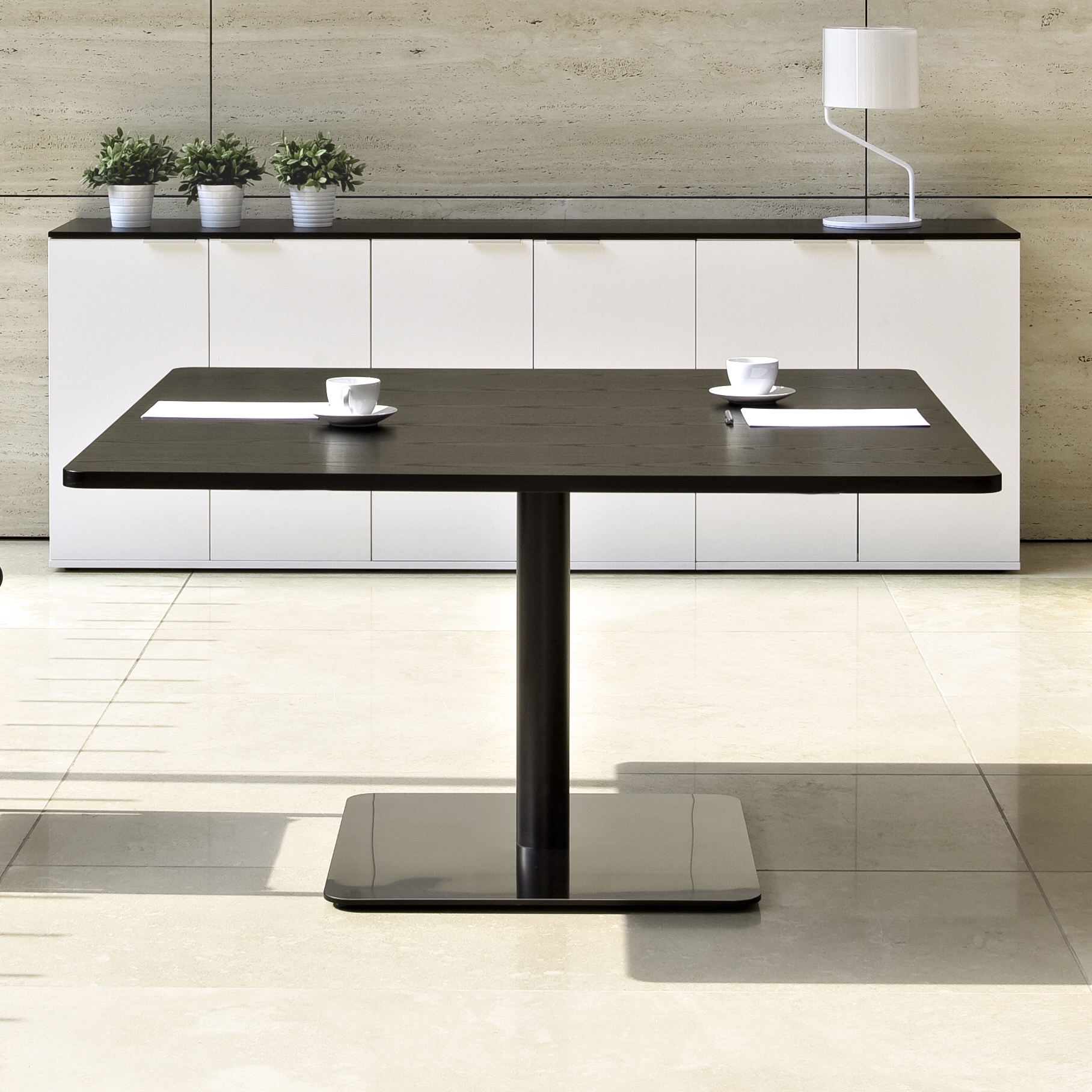 Display product Let's talk Round from manufacturer VARIO