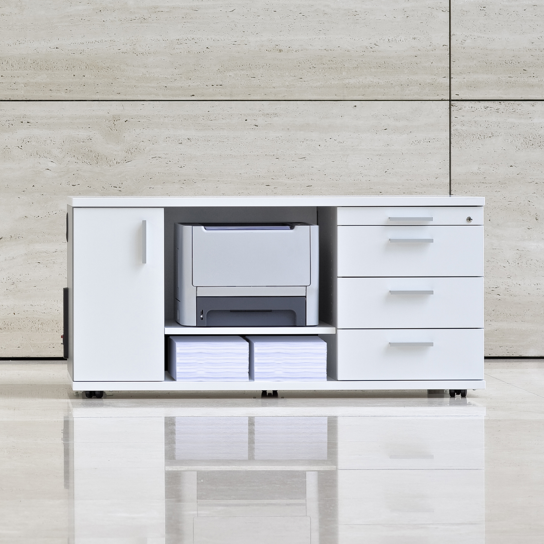 Display product Versa S from manufacturer VARIO