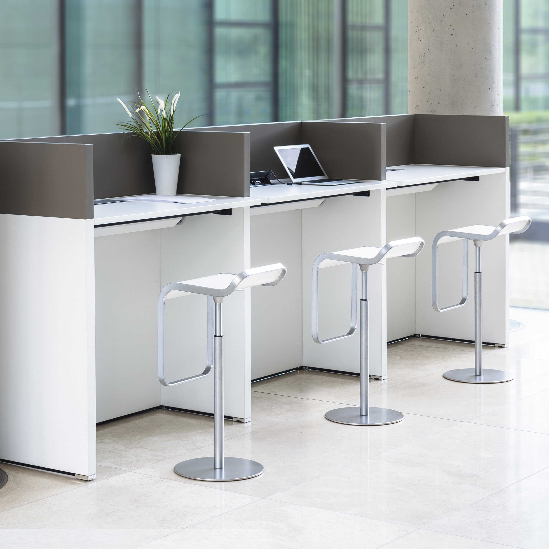 Vertoon produk Conclusion | tables van vervaardiger VARIO