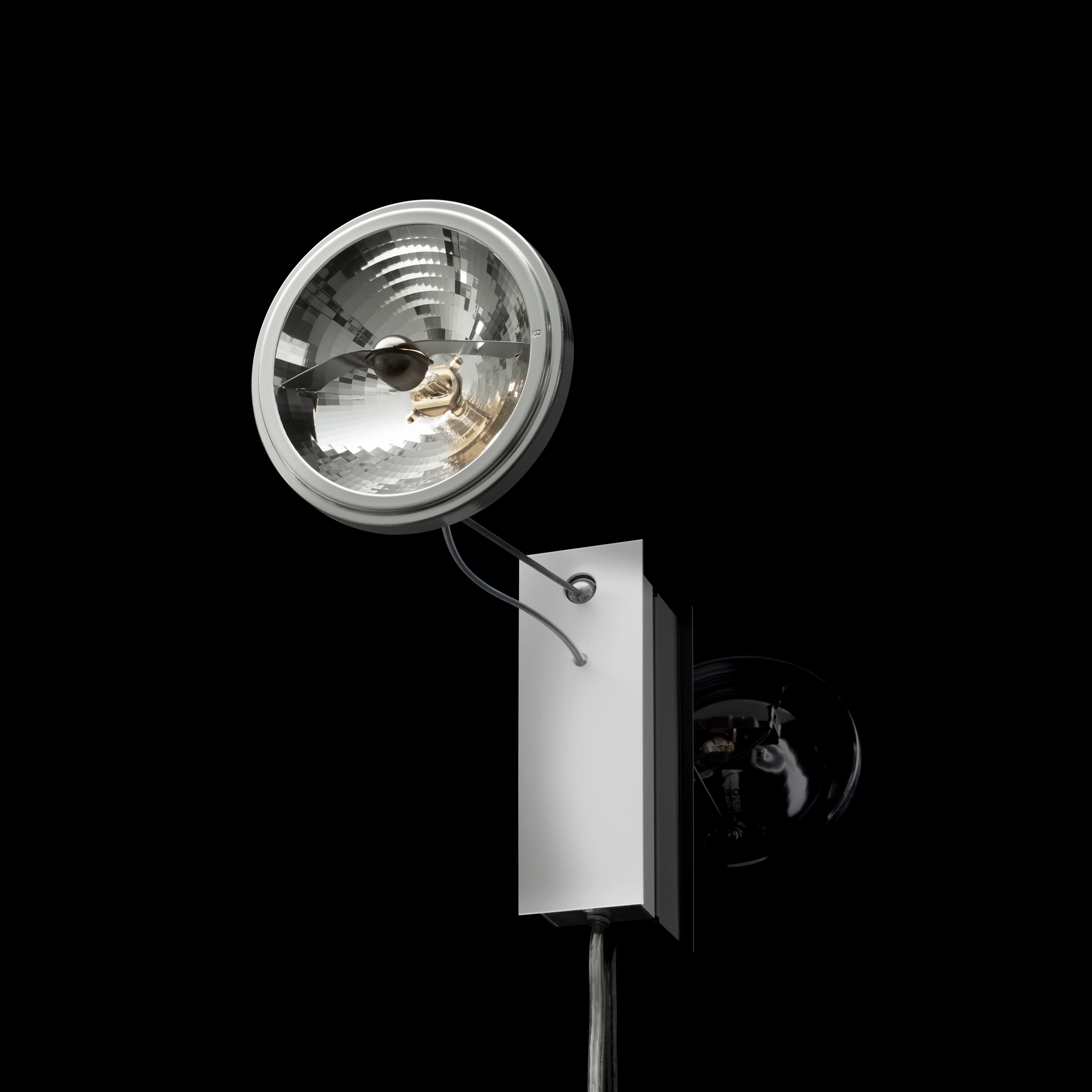 Display product Use Me W. from manufacturer Ingo Maurer