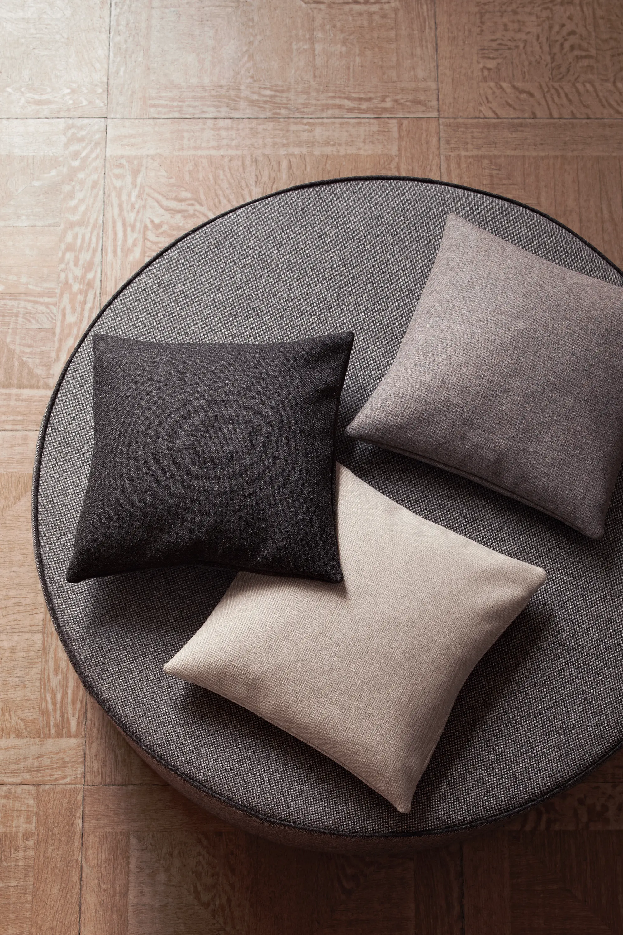 nya nordiska - Bristol - 08 red