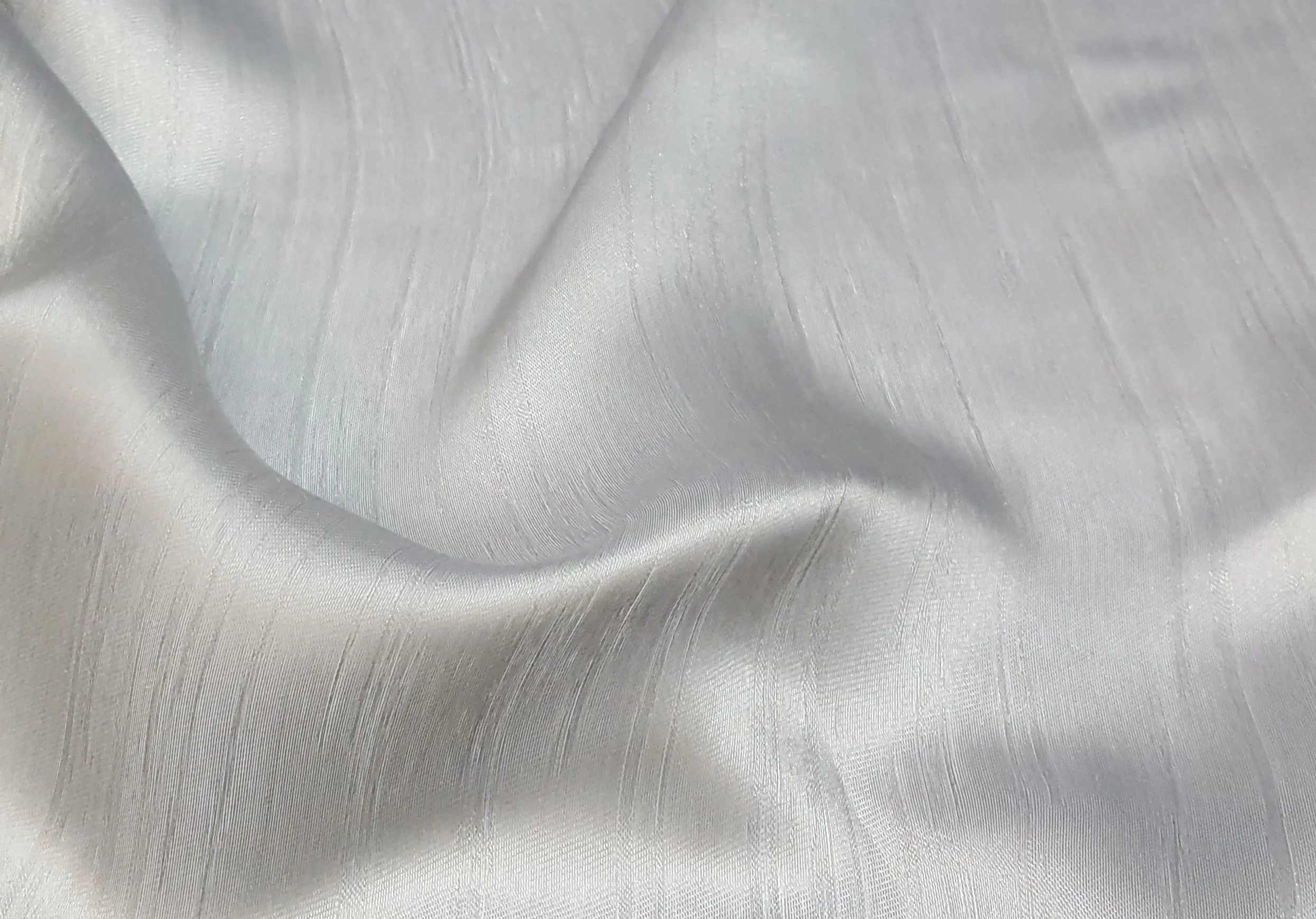 gallery-slide-0