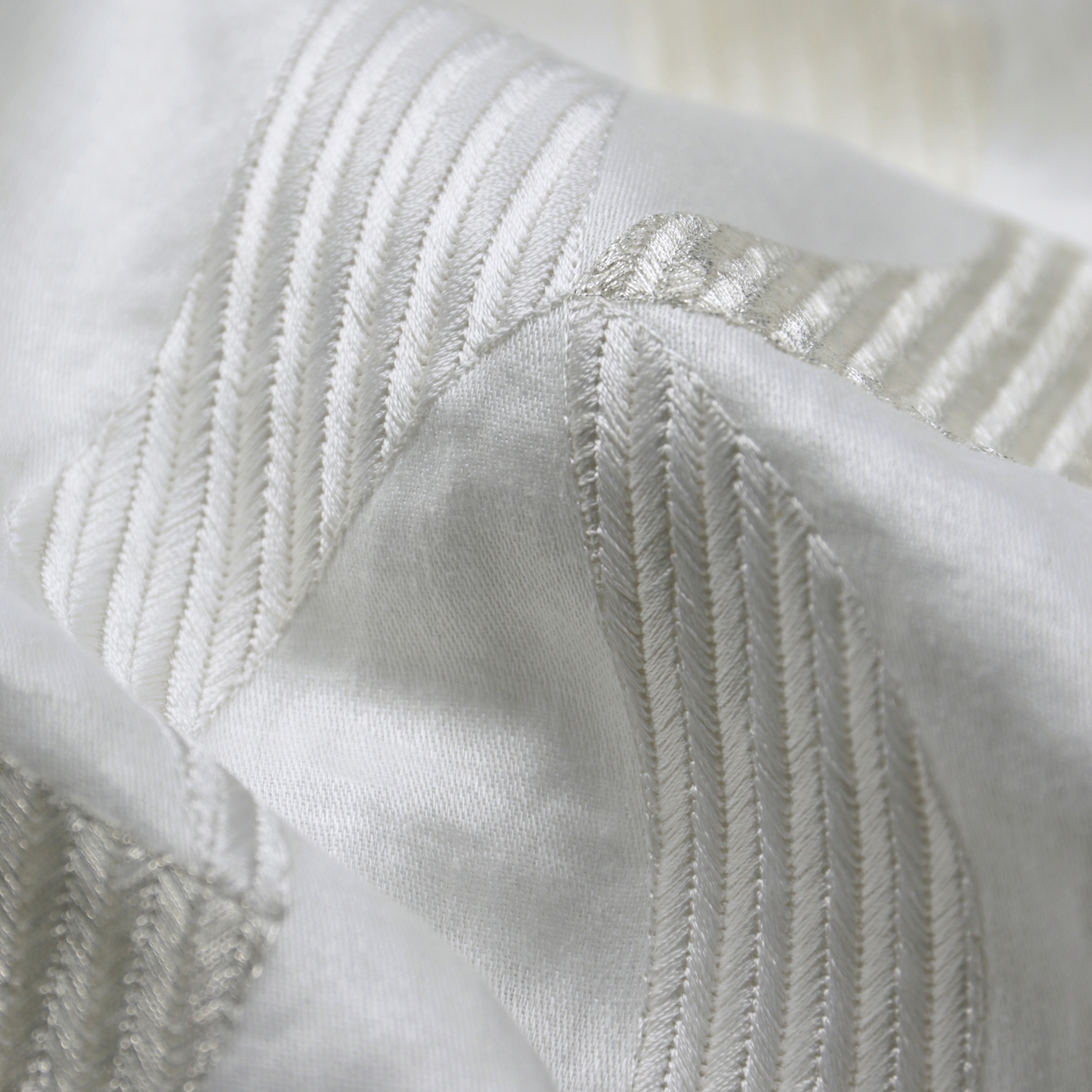 Matisse Metal- 01 Ivory -