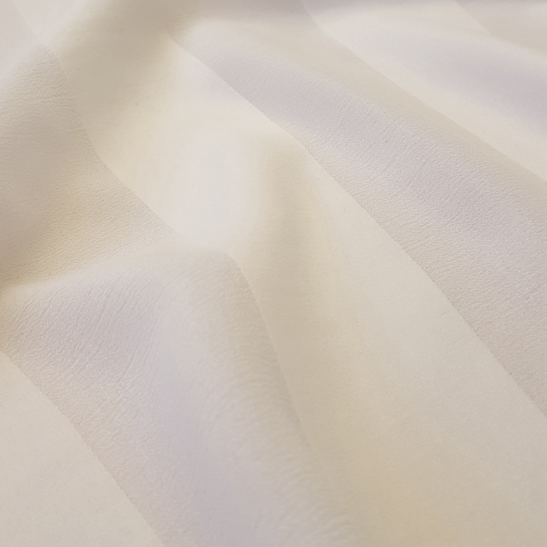 Display product Soufflé CS Medium - 43 ivory from manufacturer nya nordiska