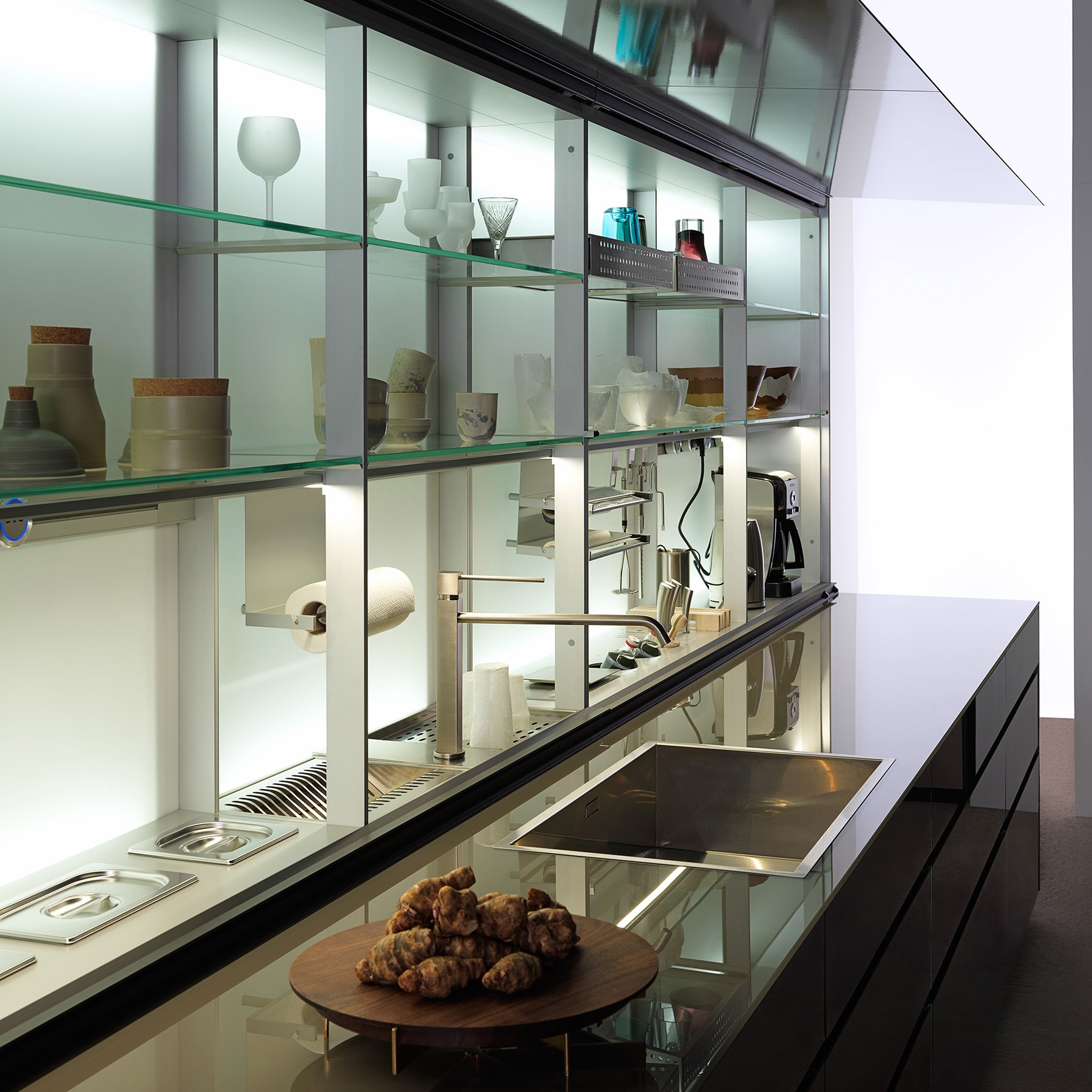 Display product Artematica | Vitrum Lucido Terra from manufacturer Valcucine