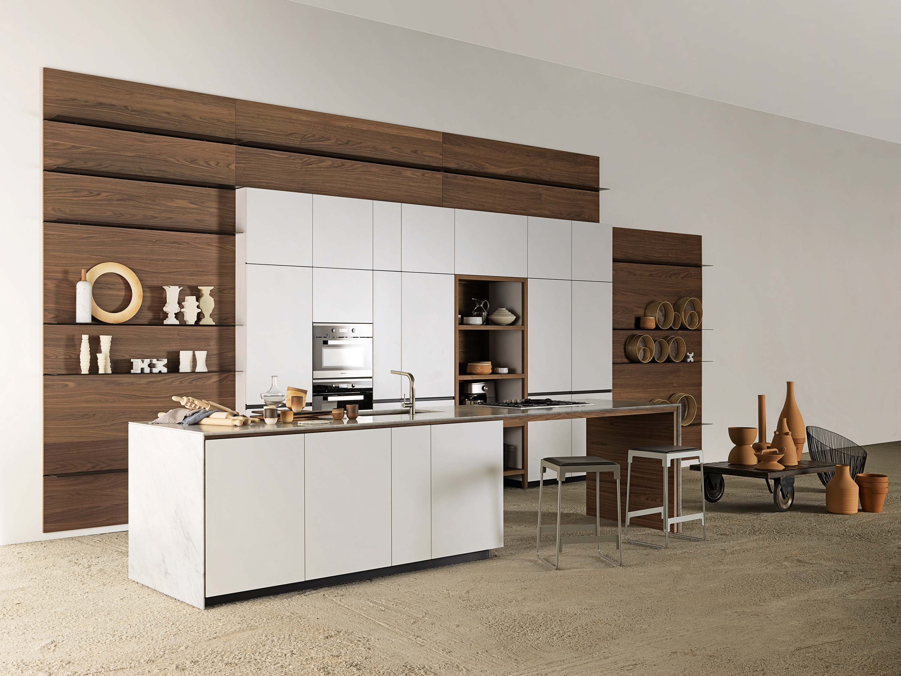Display product Forma Mentis | Laccato Opaco Bianco Ghiaccio from manufacturer Valcucine