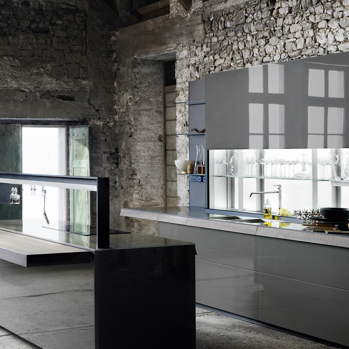 Mostra il prodotto Genius Loci | Polished Vitrum del produttore Valcucine