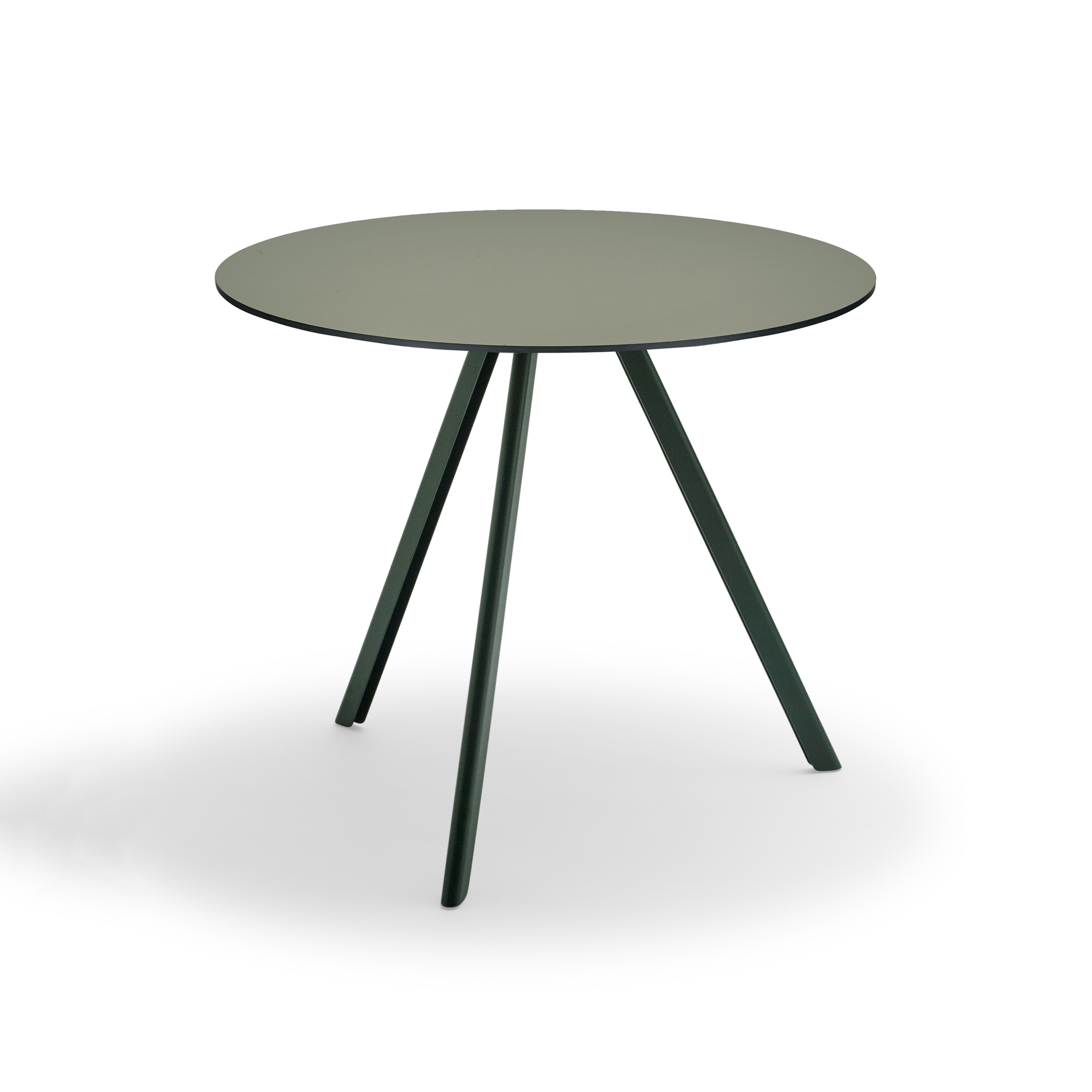 Mostra il prodotto Overlap Table Ø85 del produttore Skagerak