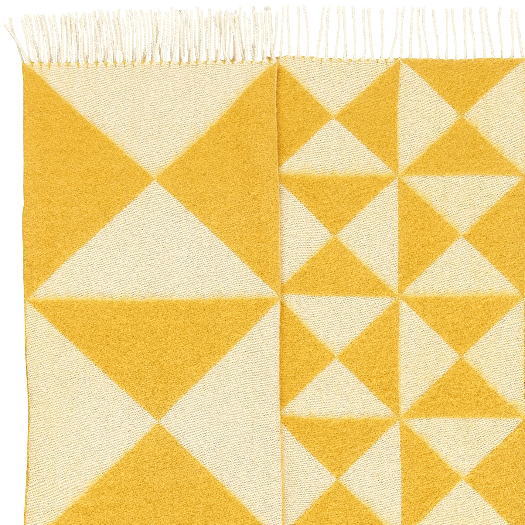 Display product Mirror Throw | Yellow from manufacturer Verpan