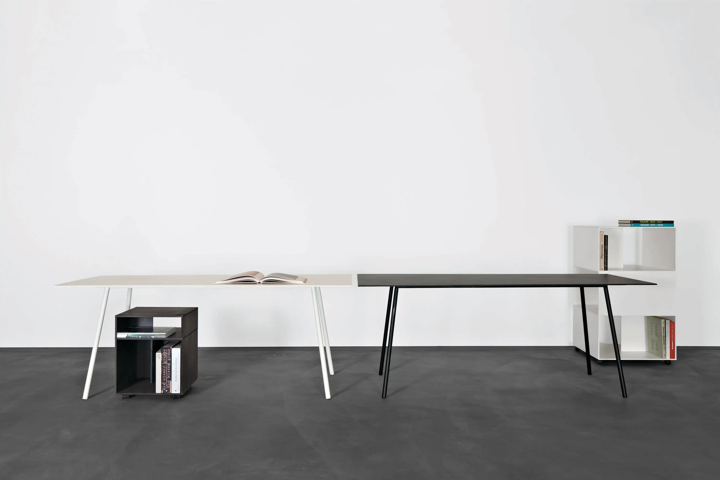Sanktjohanser - KONTEXT table