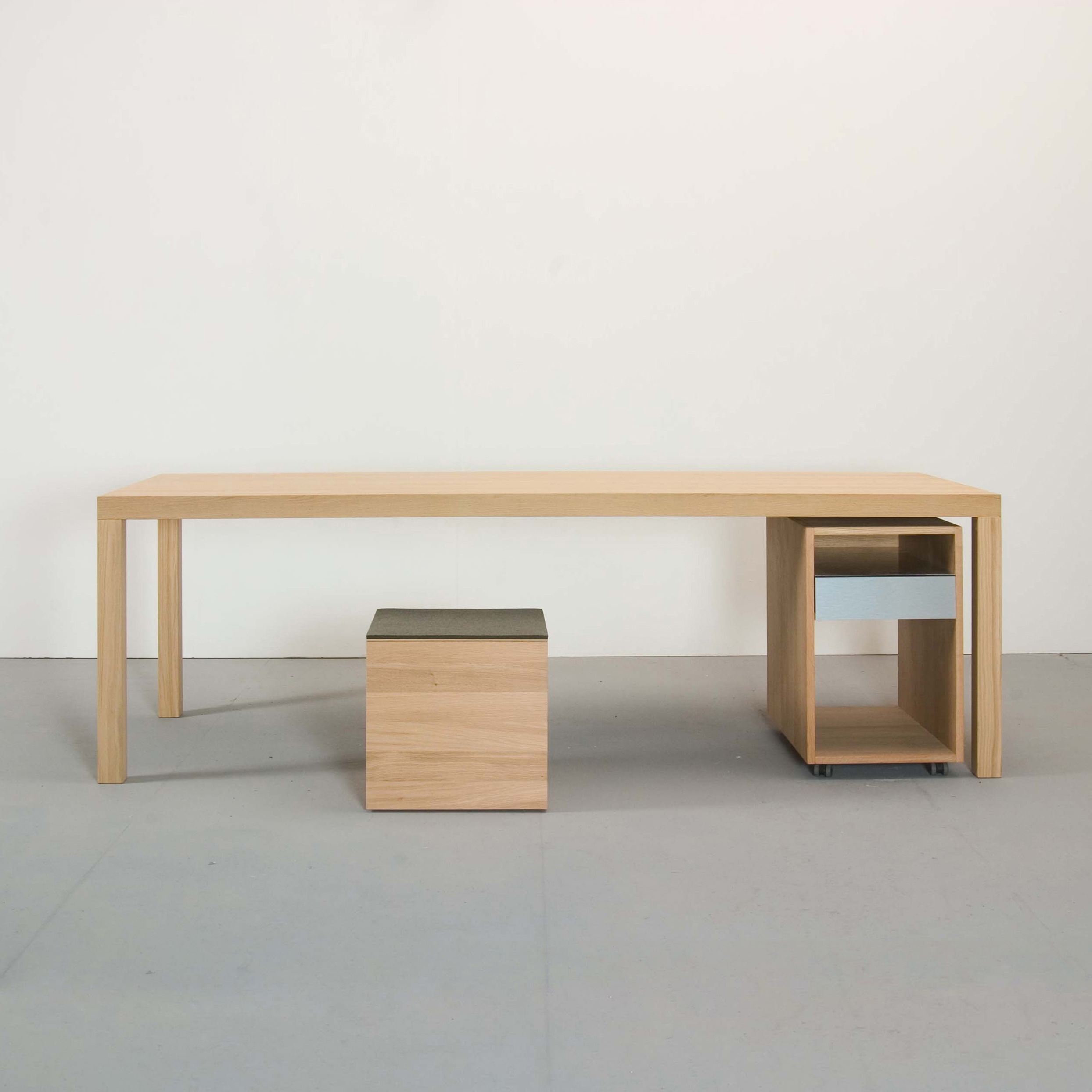 Display product DINAVIER table from manufacturer Sanktjohanser