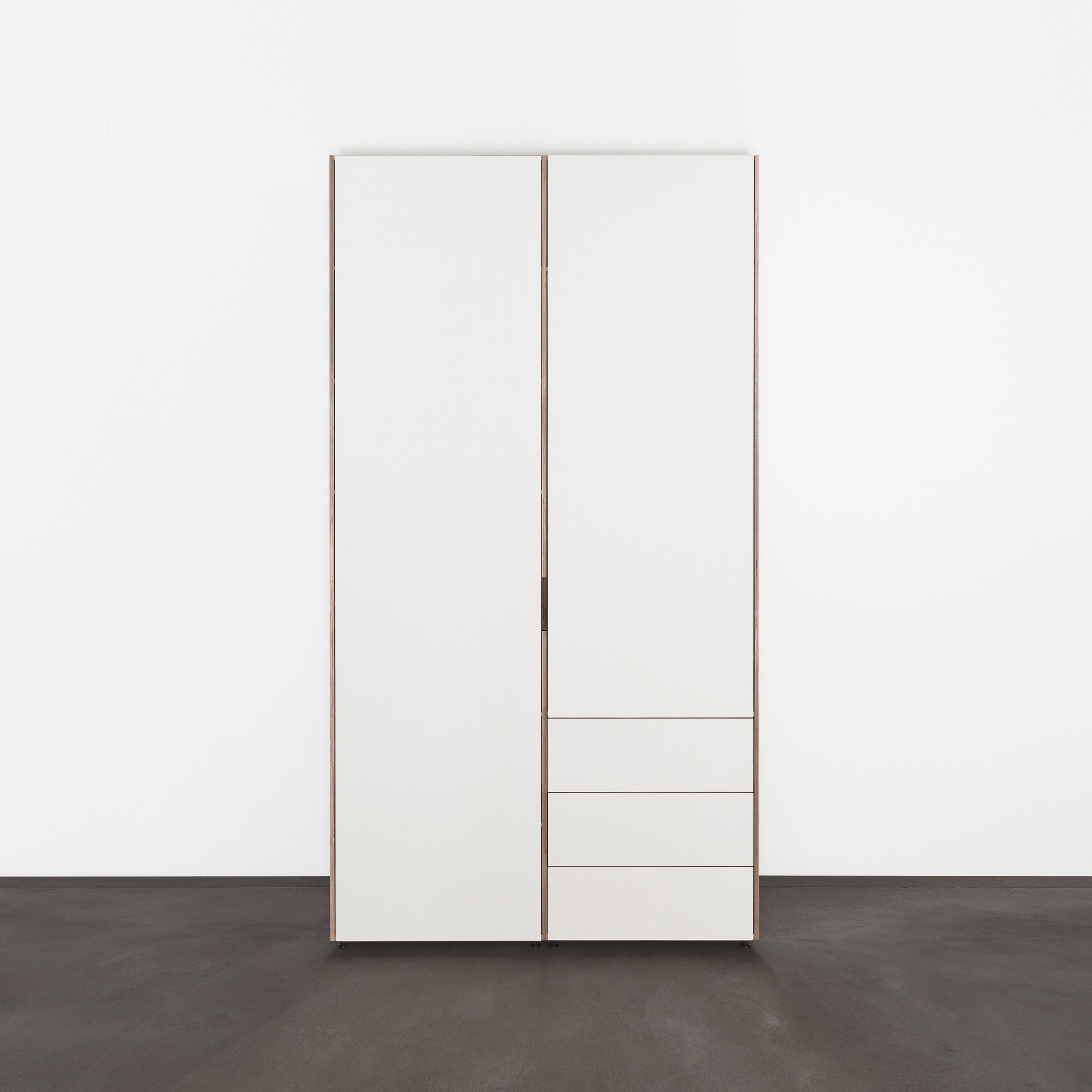 Mostrar el producto METRUM 
customized shelf- and wardrobesystem del fabricante Sanktjohanser