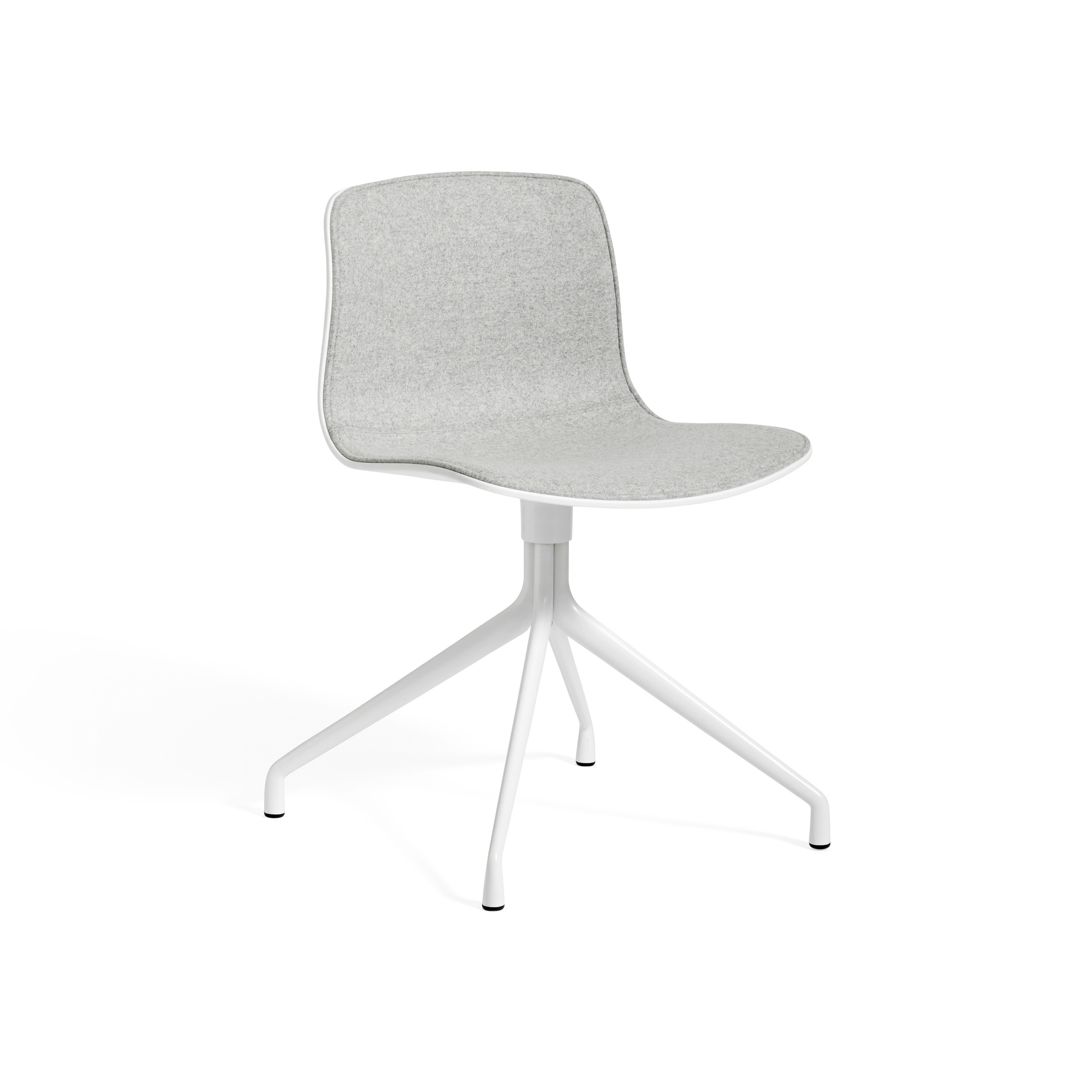 Vertoon produk About A Chair AAC10 van vervaardiger HAY