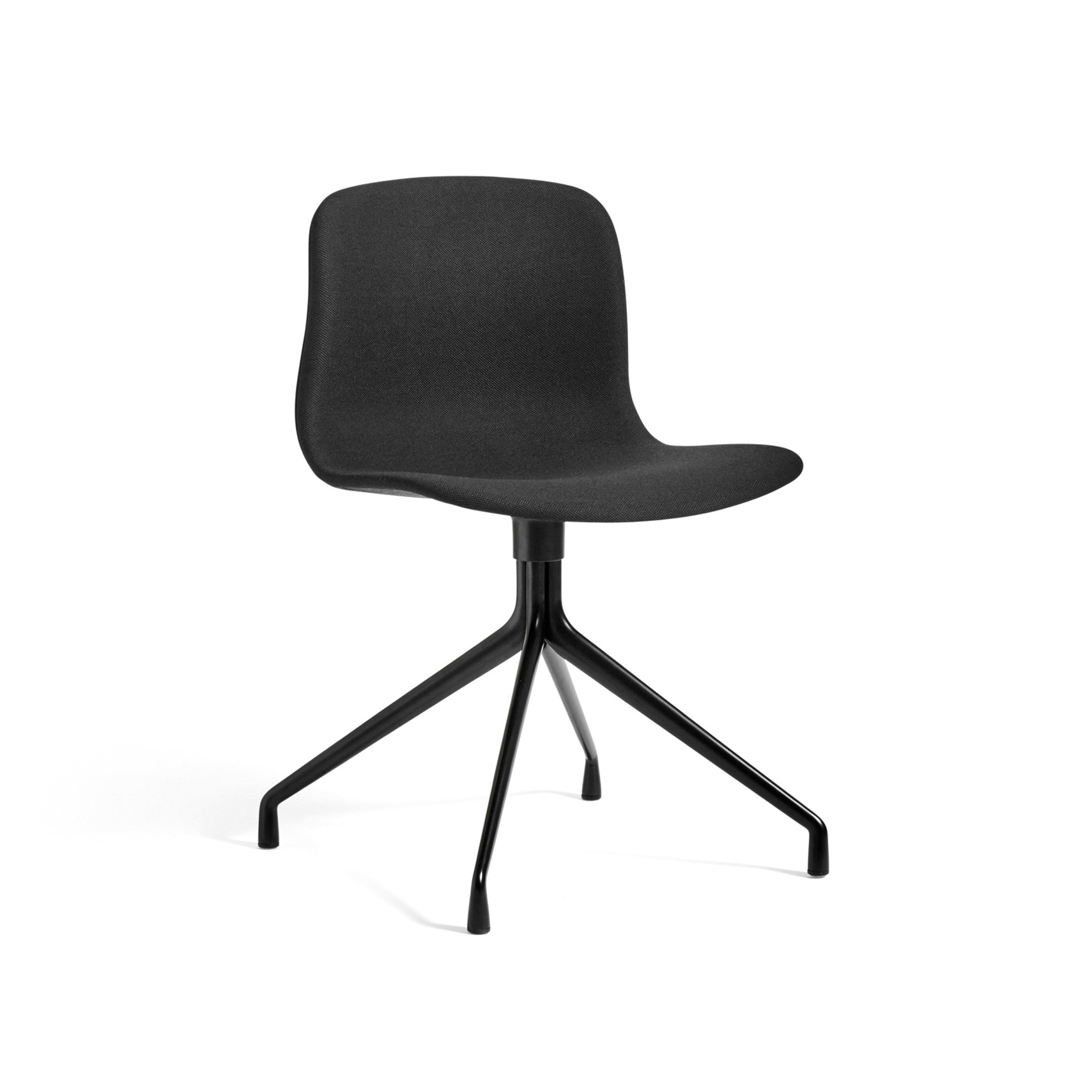 Vertoon produk About A Chair AAC11 van vervaardiger HAY