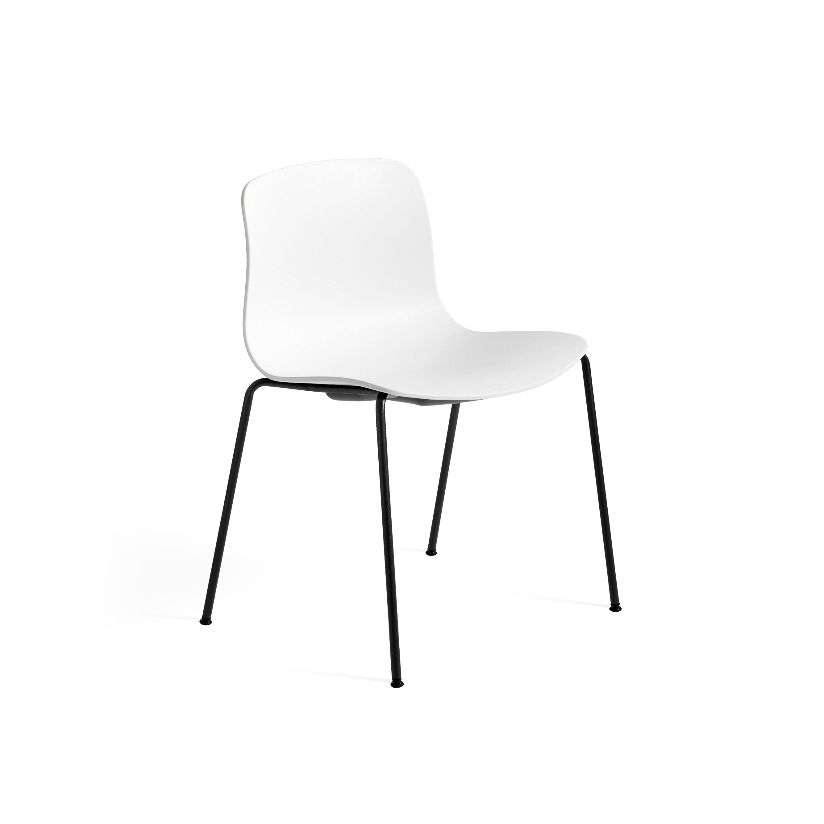 Vertoon produk About A Chair AAC16 van vervaardiger HAY