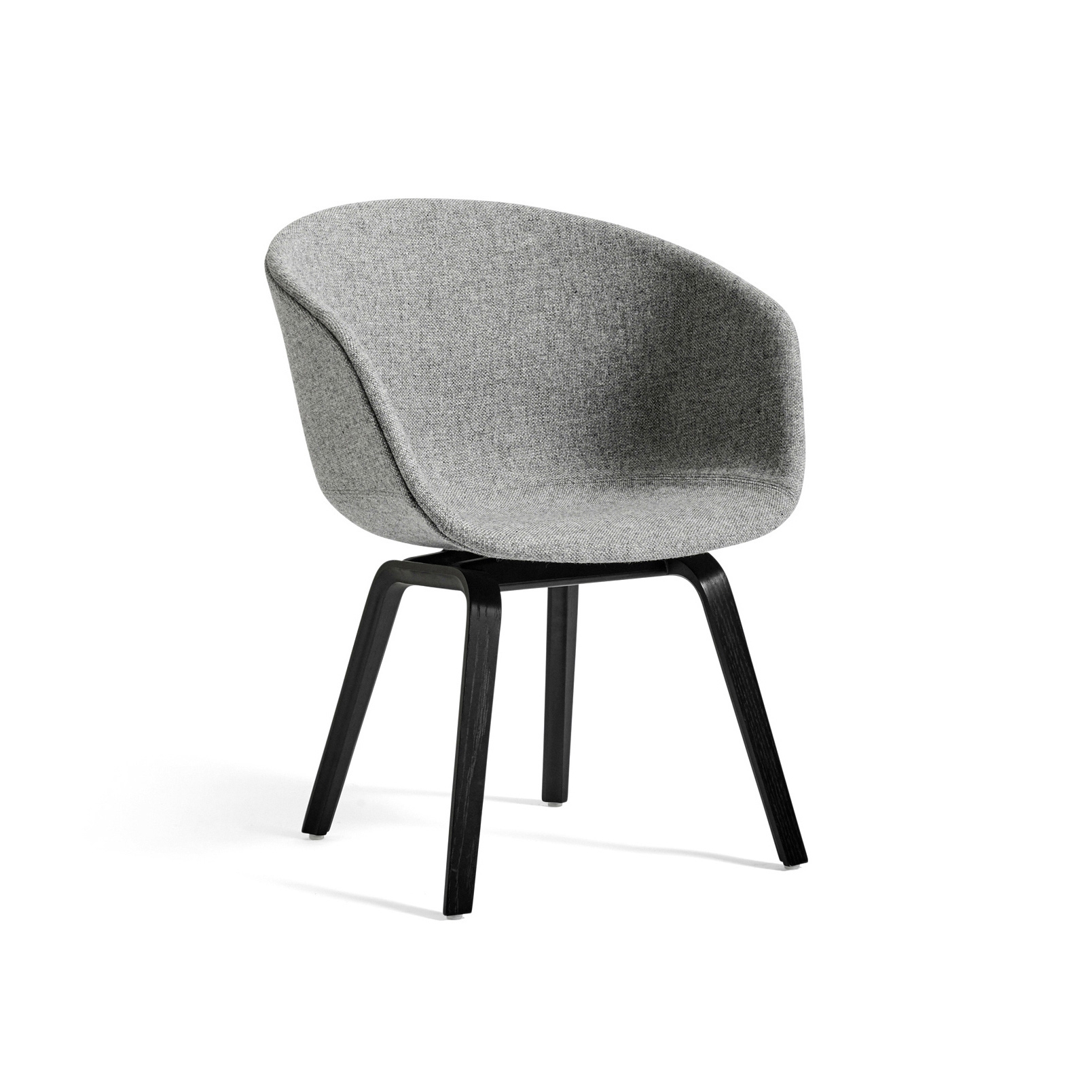 Vertoon produk About A Chair AAC43 Low van vervaardiger HAY