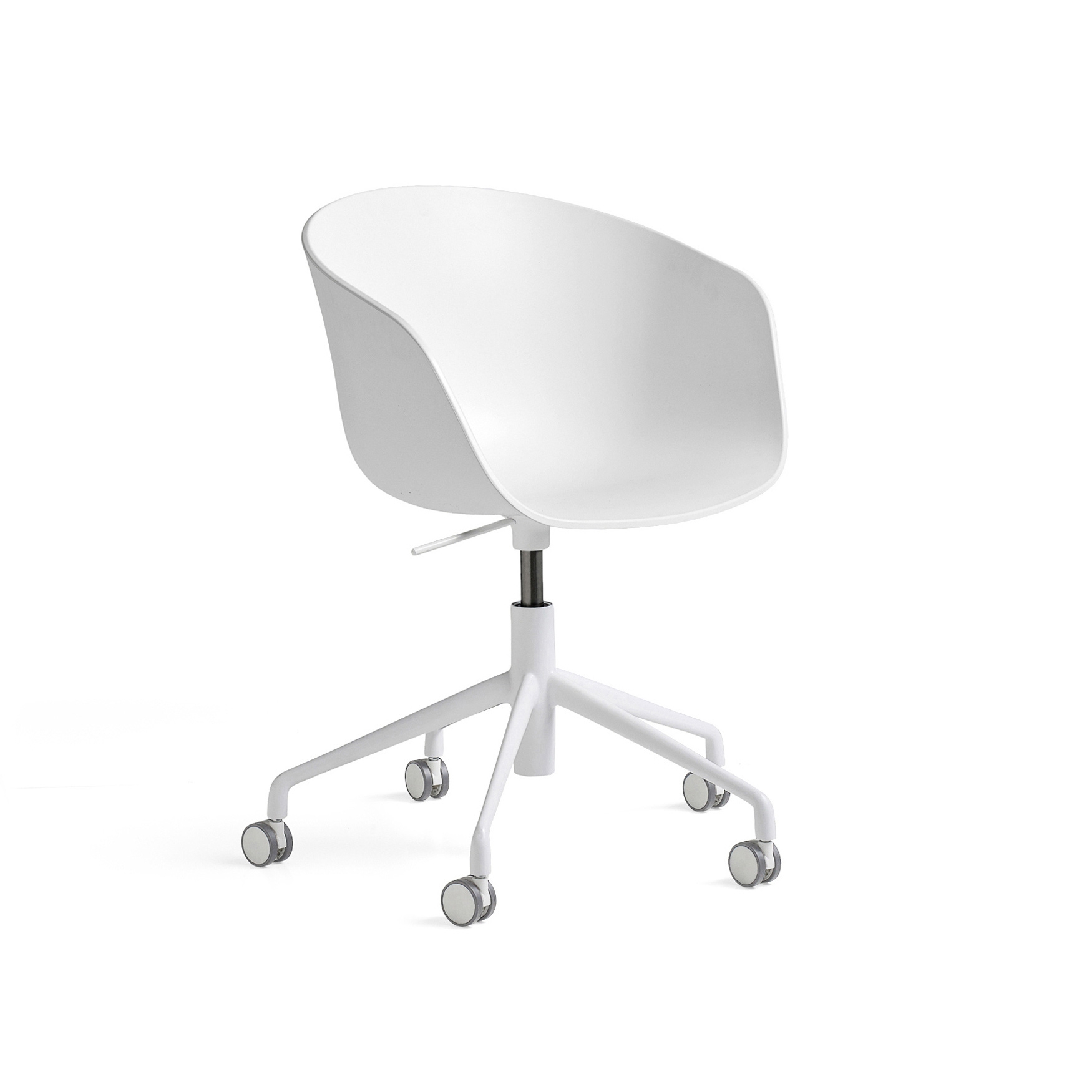Vertoon produk About A Chair AAC52 with gaslift van vervaardiger HAY