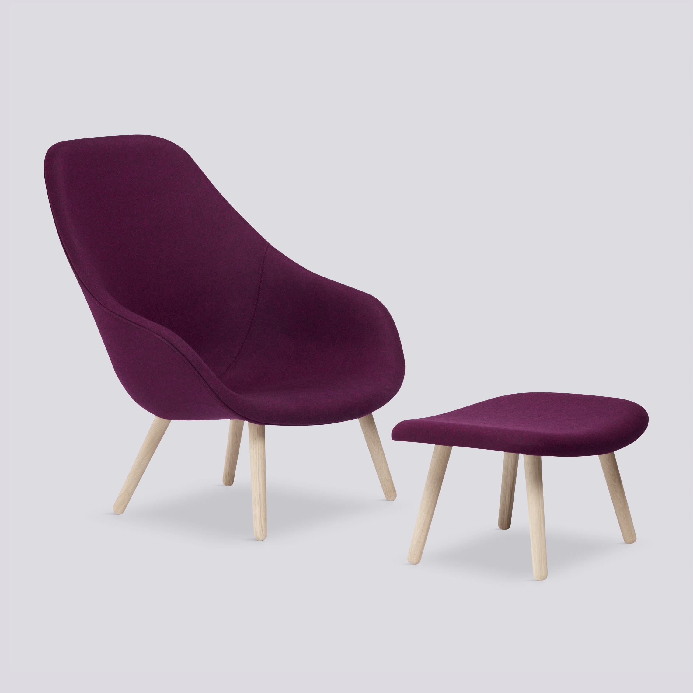 About A Lounge Chair AAL92