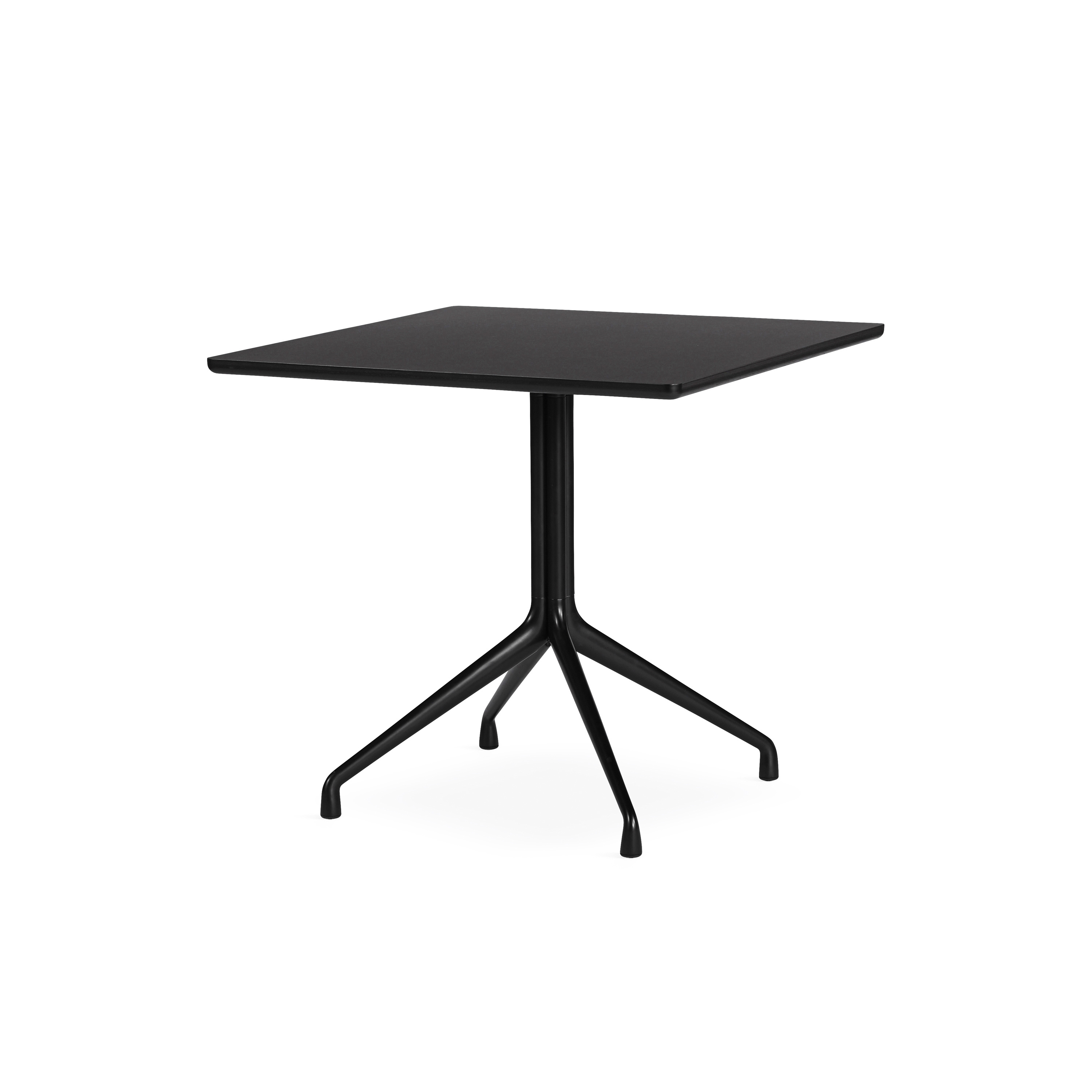 Vertoon produk About A Table AAT15 van vervaardiger HAY