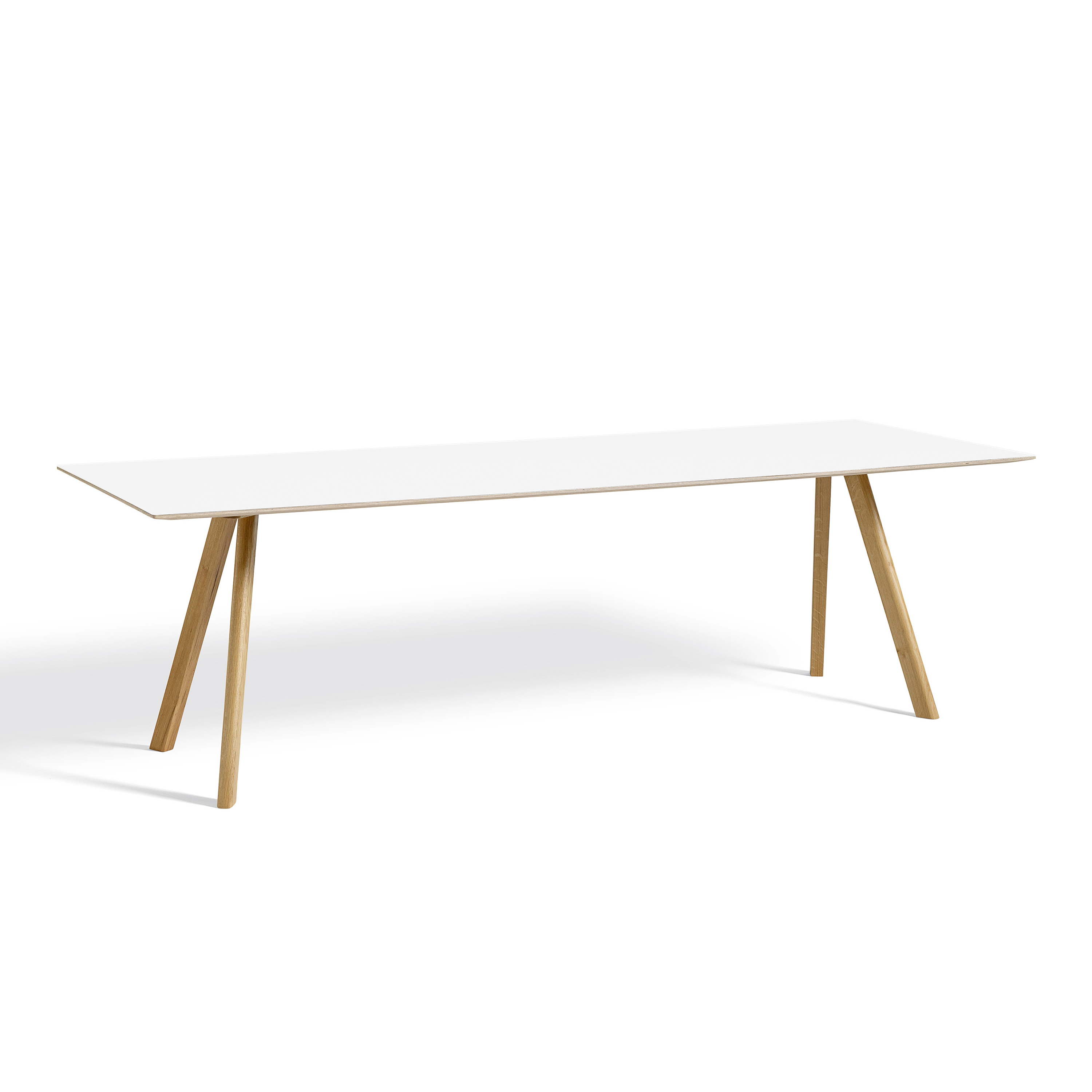 Mostra il prodotto Copenhague CPH30 l250xw90 del produttore HAY