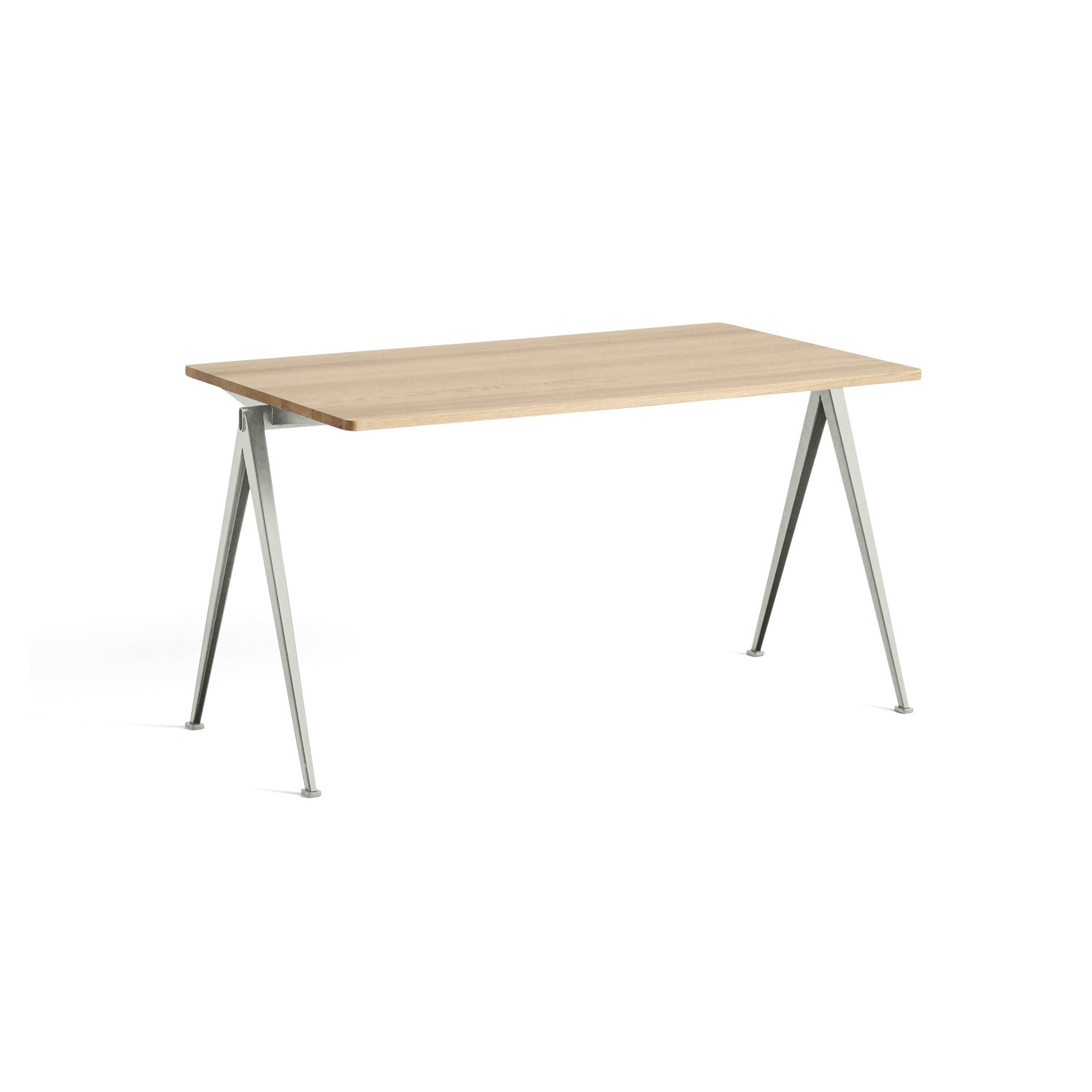 Pyramid Table 01