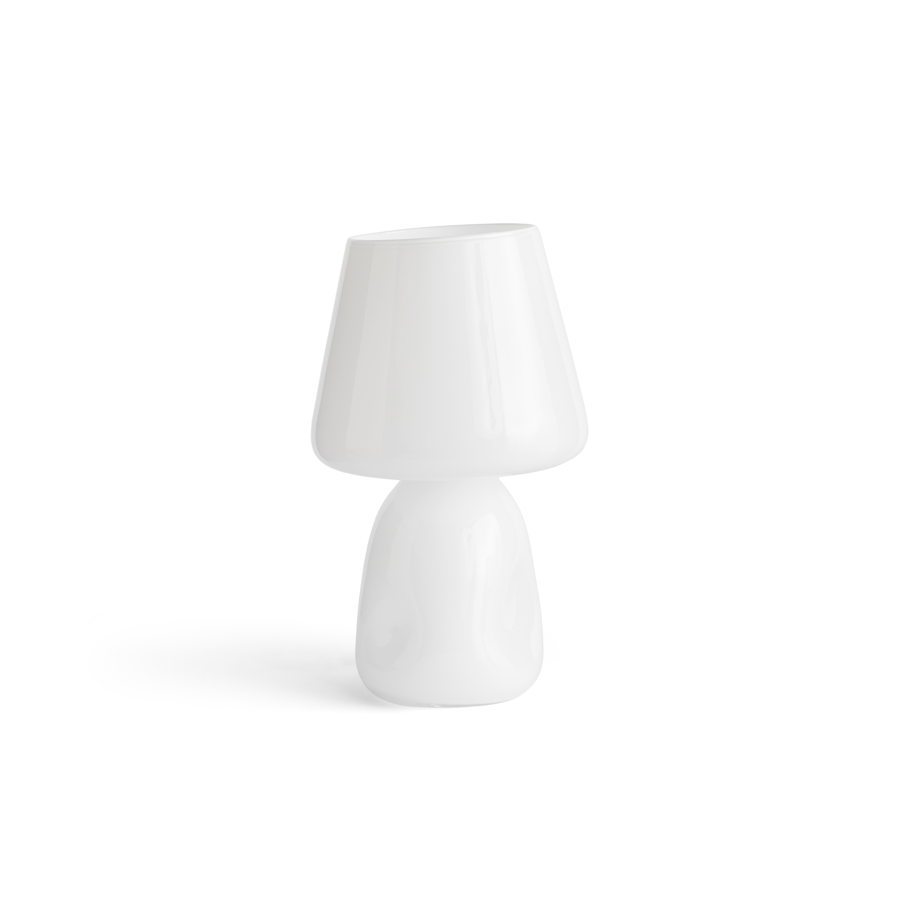 Produkt Apollo Table Lamp Shade des Herstellers HAY anzeigen