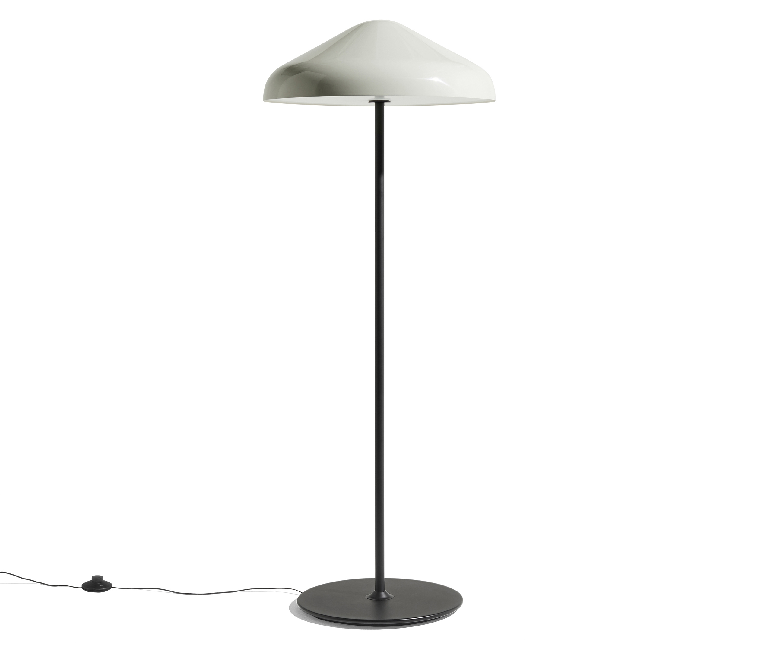 Mostrar el producto Pao Steel Floor Lamp del fabricante HAY